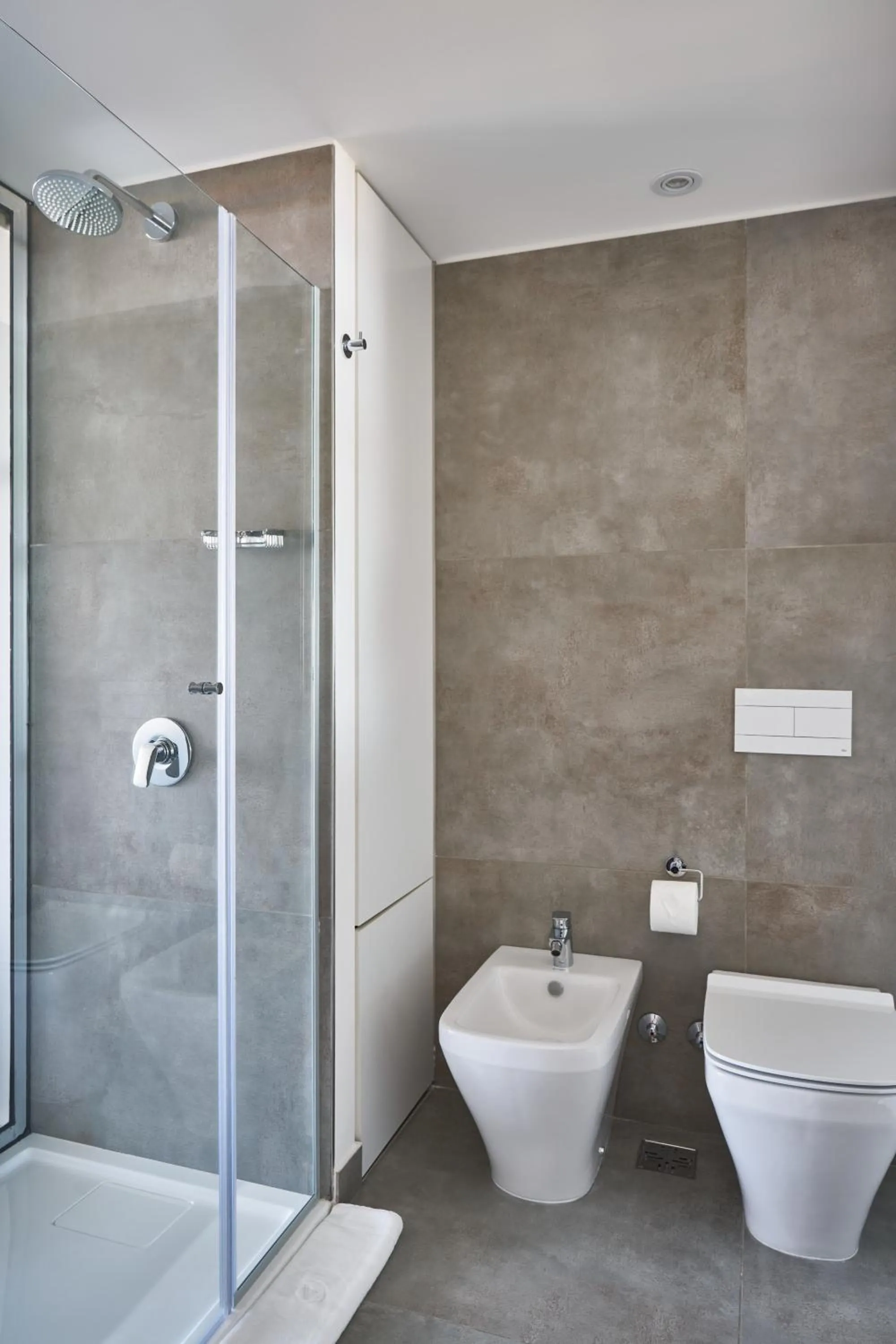 Bathroom in Almarena Puerto Retiro Affiliated by Melia