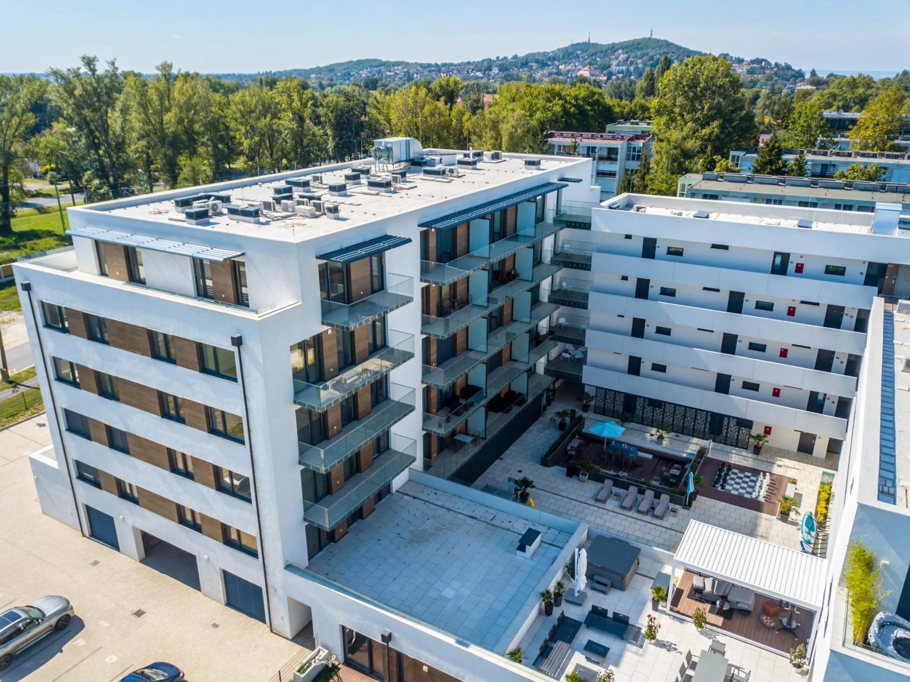 LakeView Apartment 305 Beachfront