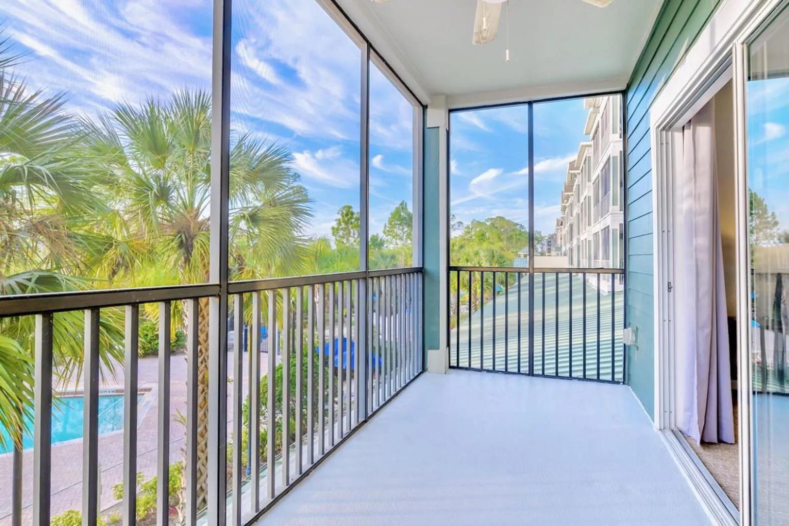 Balcony/Terrace in 3BR Condo with Pool - Near Disney