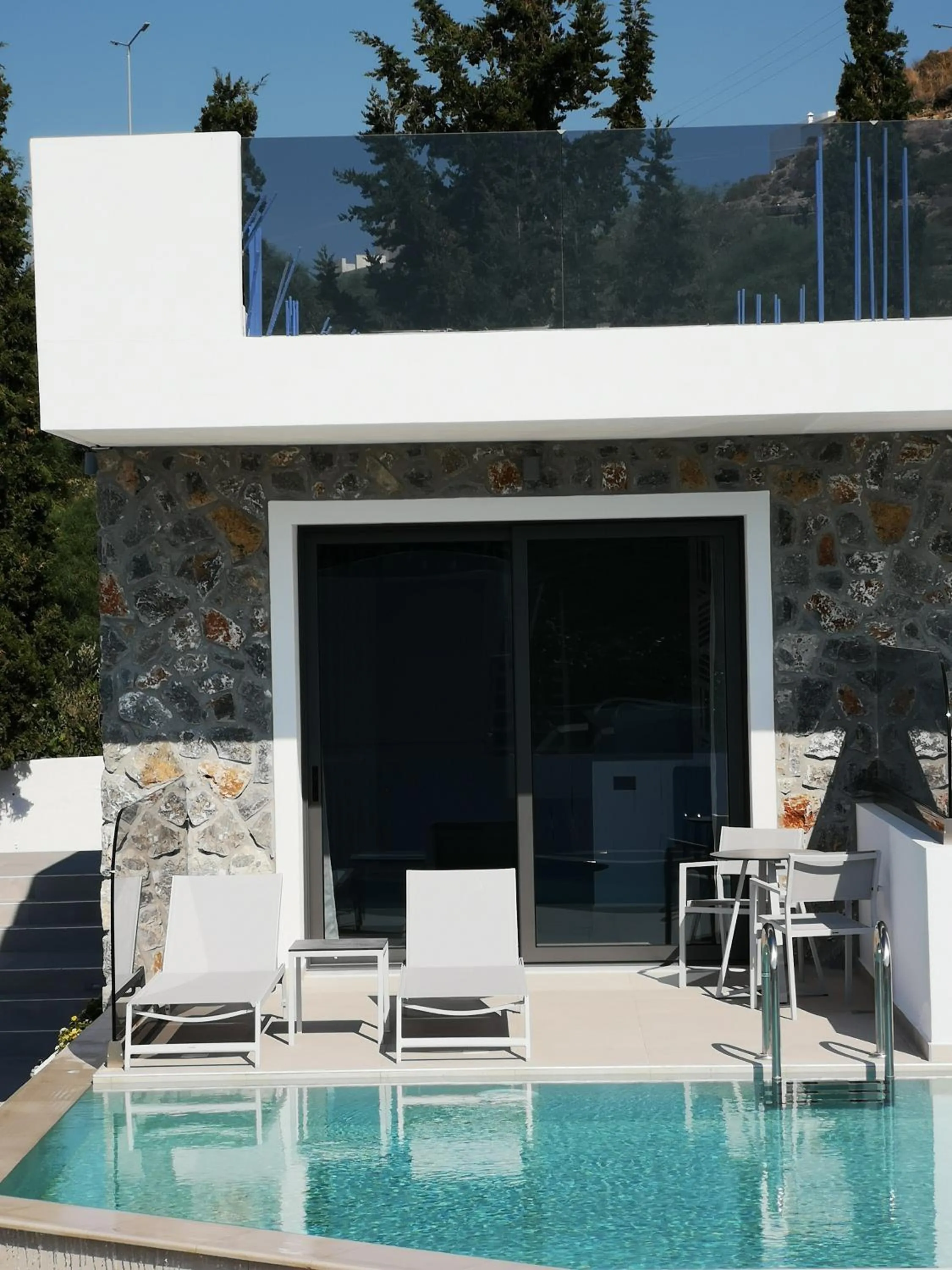 Balcony/Terrace in Zoes Hotel & Suites