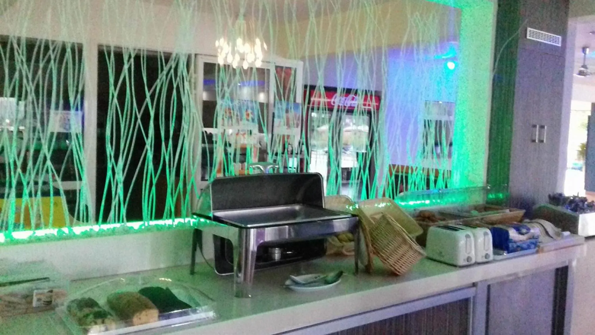 Breakfast in Zoes Hotel & Suites