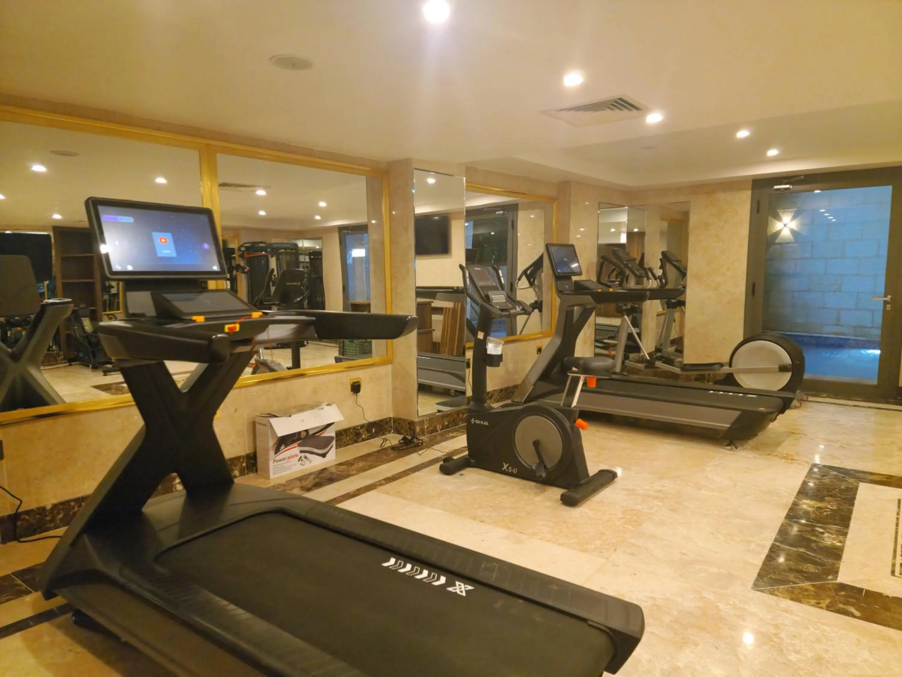 Fitness centre/facilities in Melissa Hotel