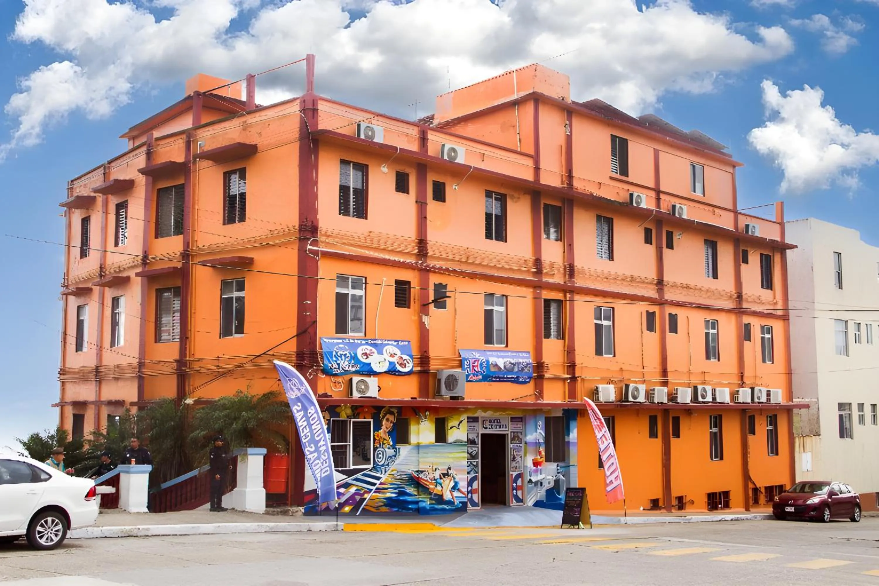 Facade/entrance in Hotel Cortaza Galería