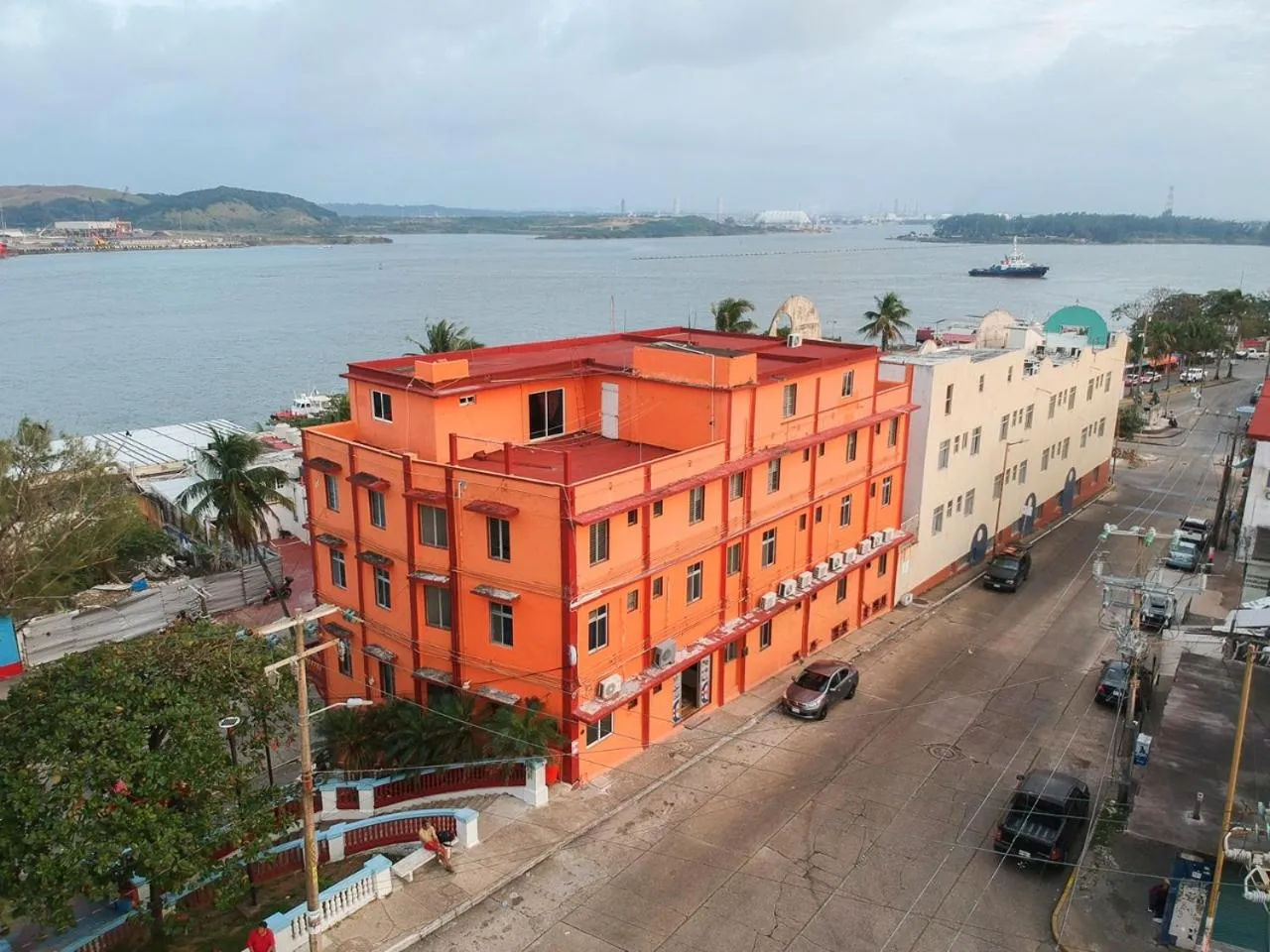 Property building in Hotel Cortaza Galería