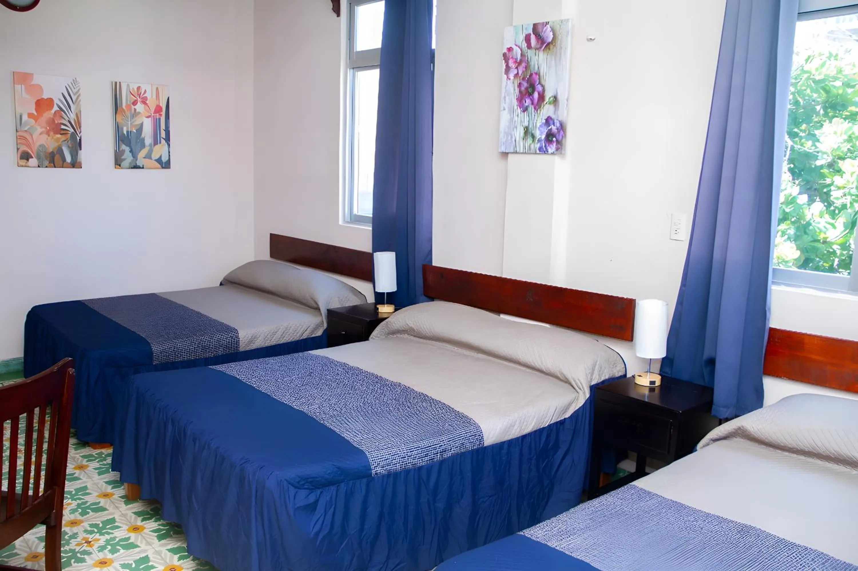 Bedroom, Bed in Hotel Cortaza Galería