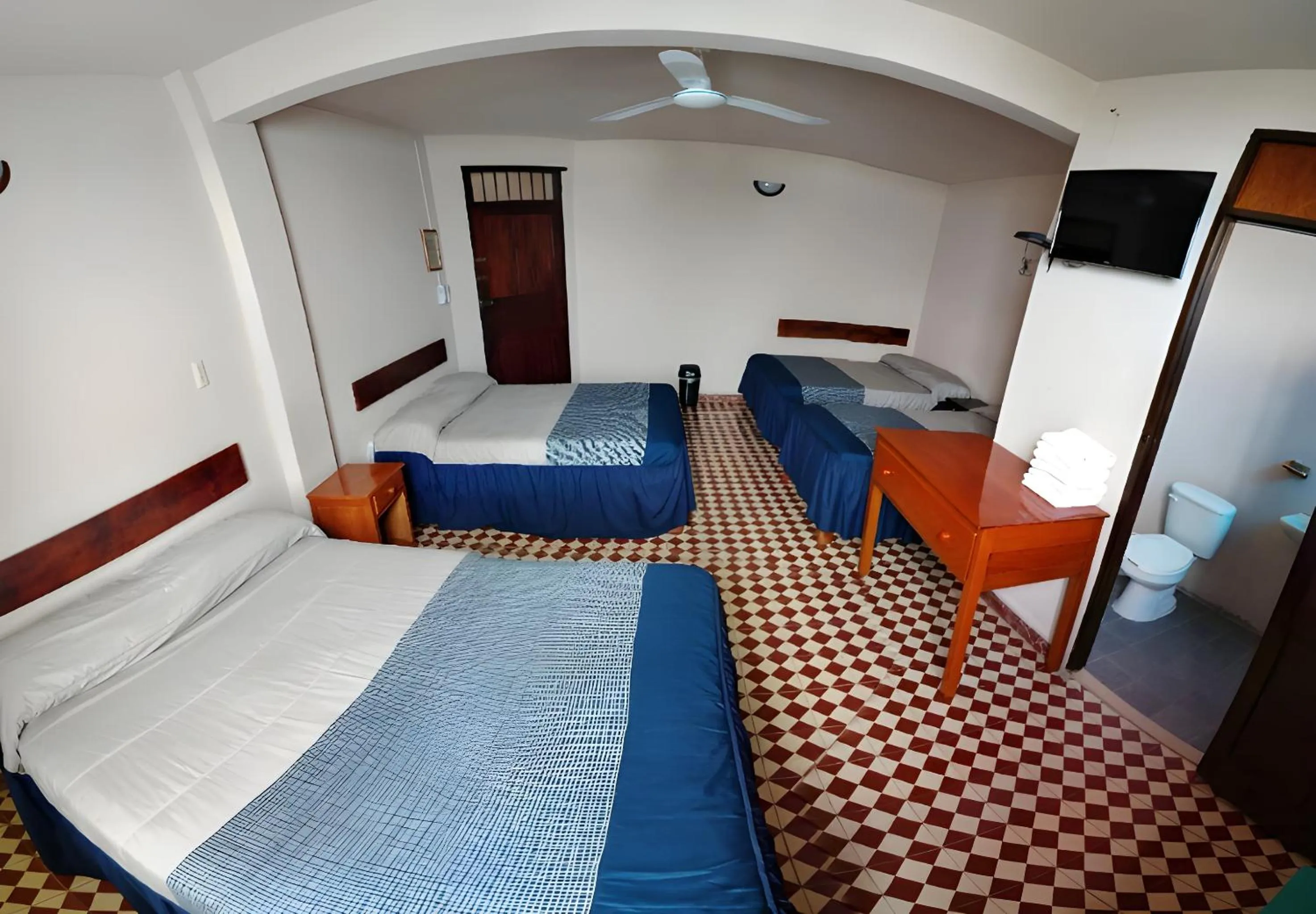 Photo of the whole room, Bed in Hotel Cortaza Galería