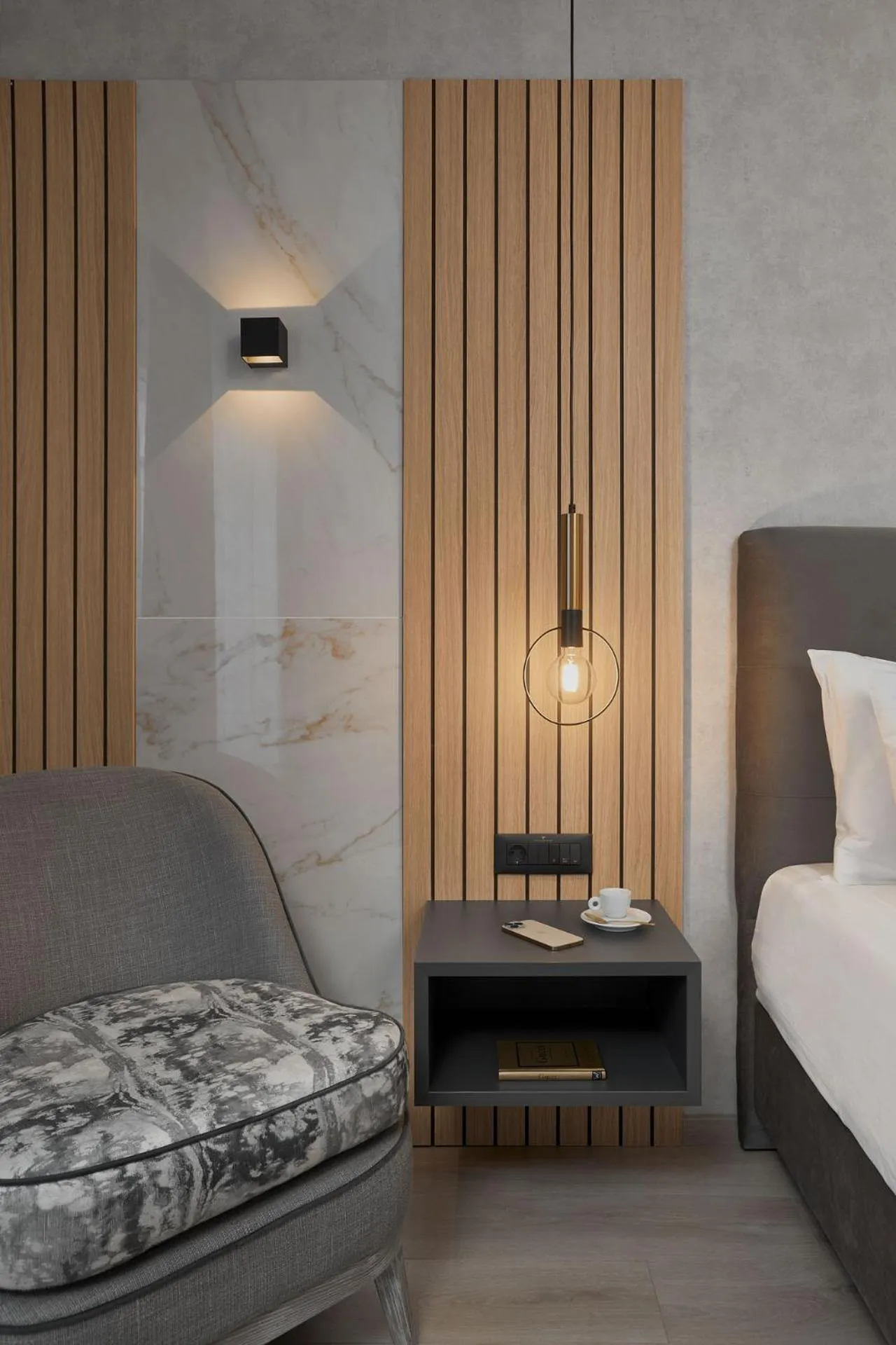 Bedroom, Bed in Grand Hotel Palace