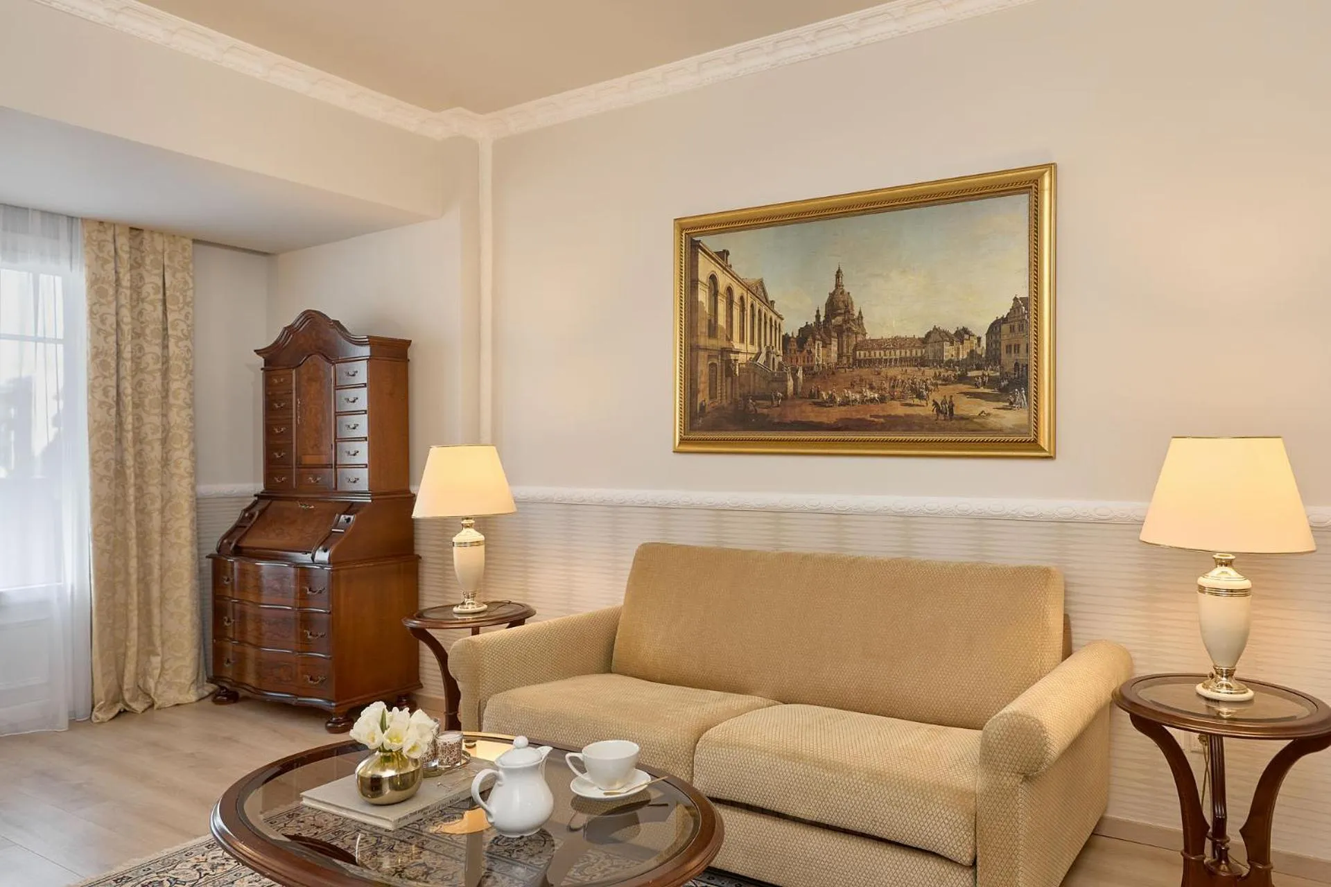 Living room in Grand Hotel Palace