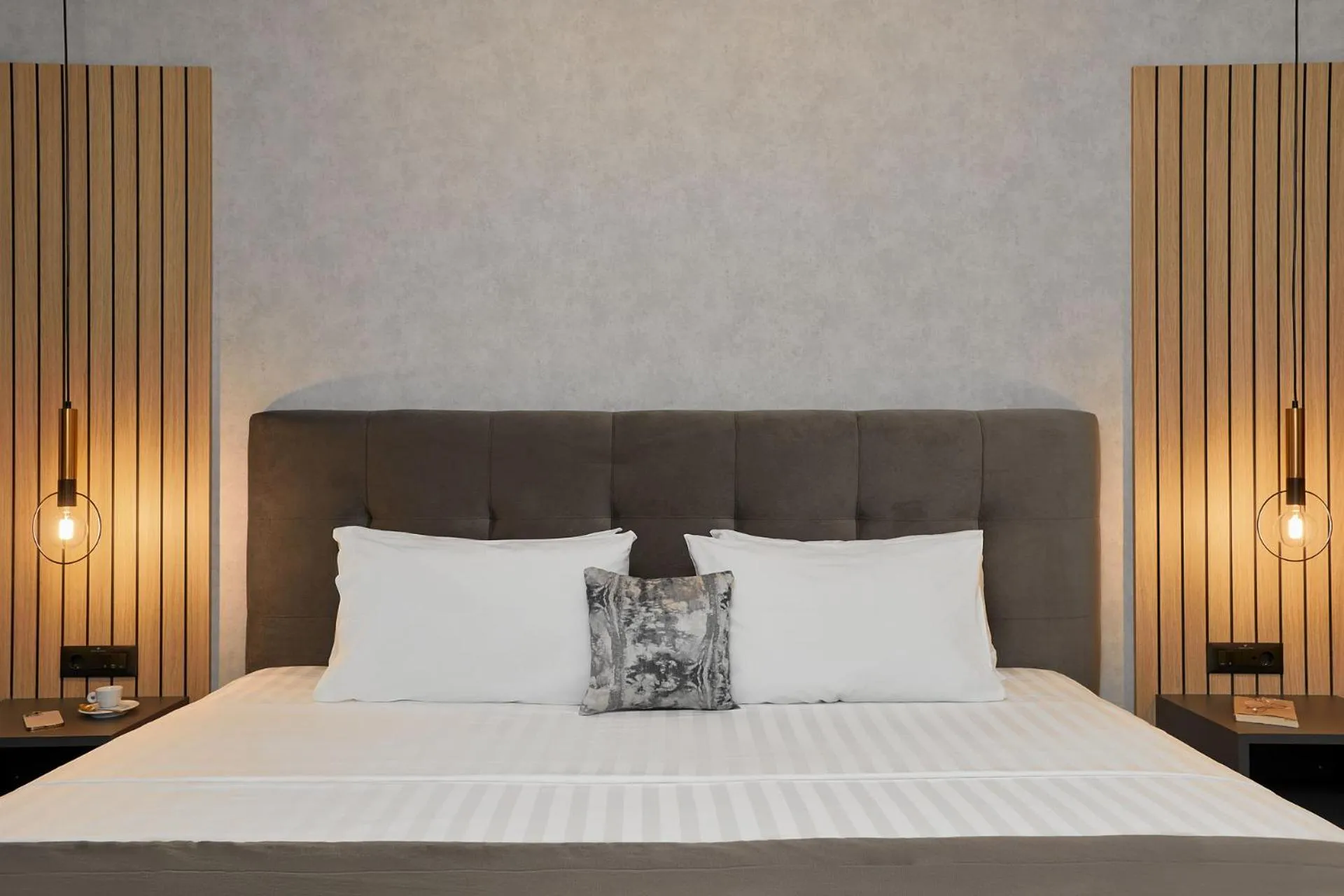 Bedroom, Bed in Grand Hotel Palace