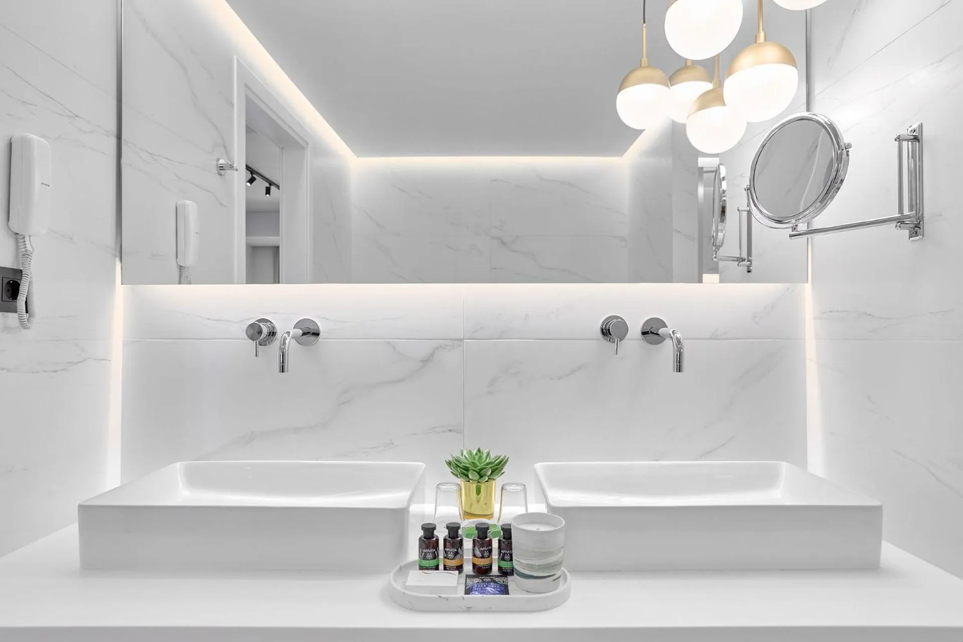 Bathroom in Grand Hotel Palace