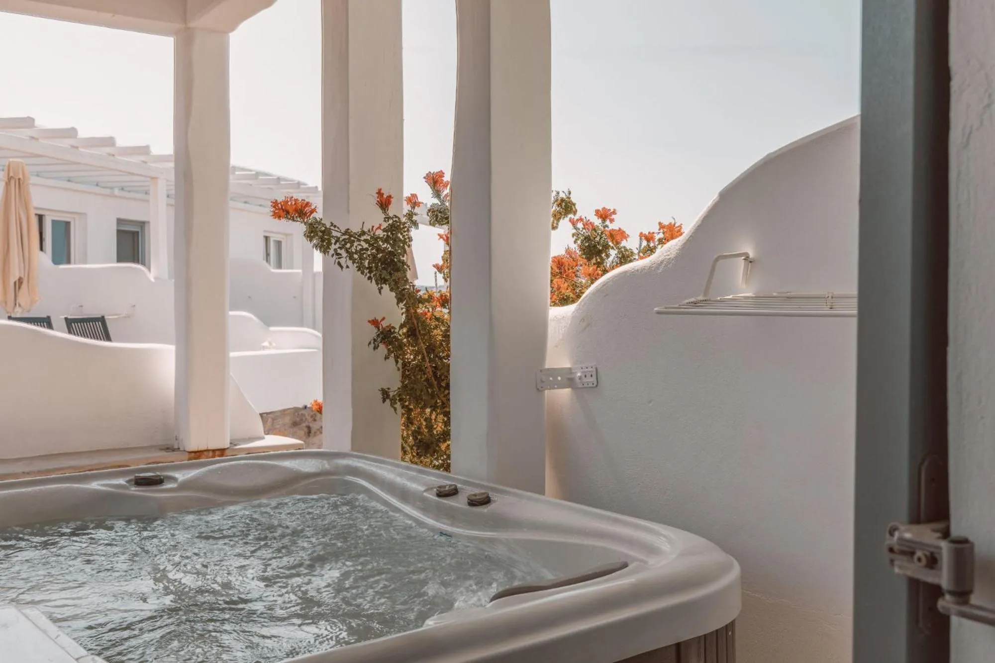 Hot Tub in Villa Konstantin Rooms & Suites