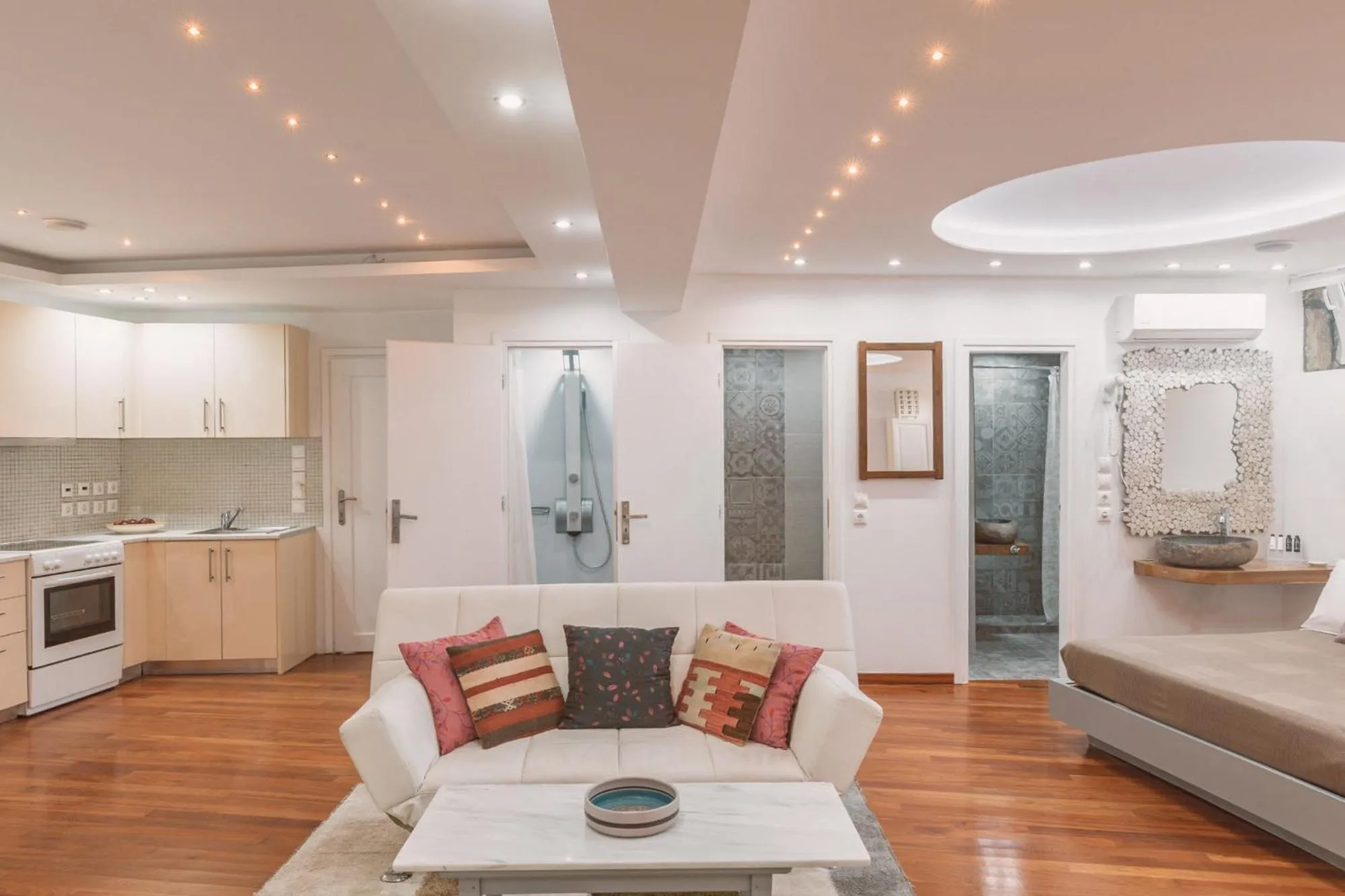 Bathroom in Villa Konstantin Rooms & Suites