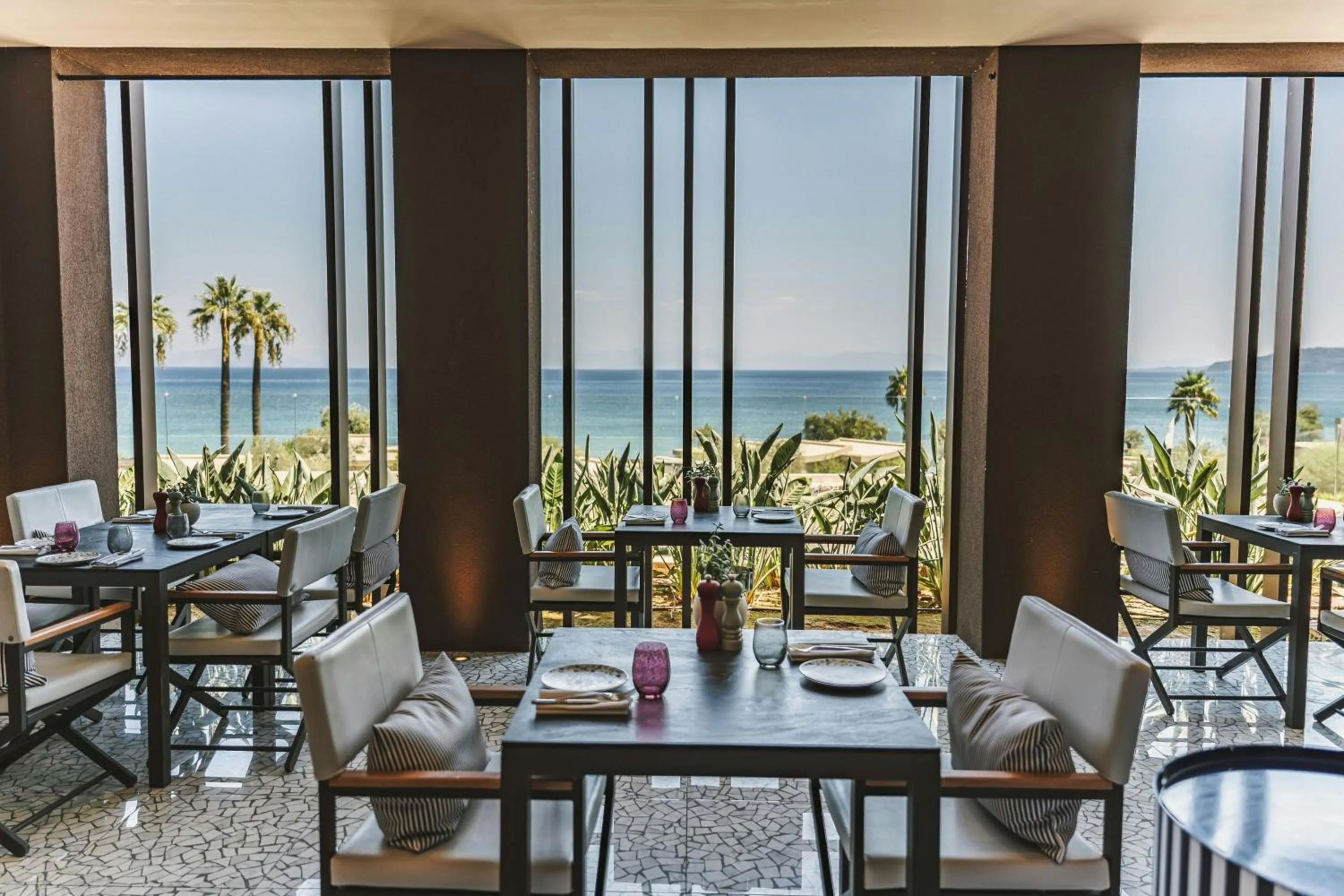 Restaurant/places to eat in Domes Miramare, a Luxury Collection Resort, Corfu - Adults Only