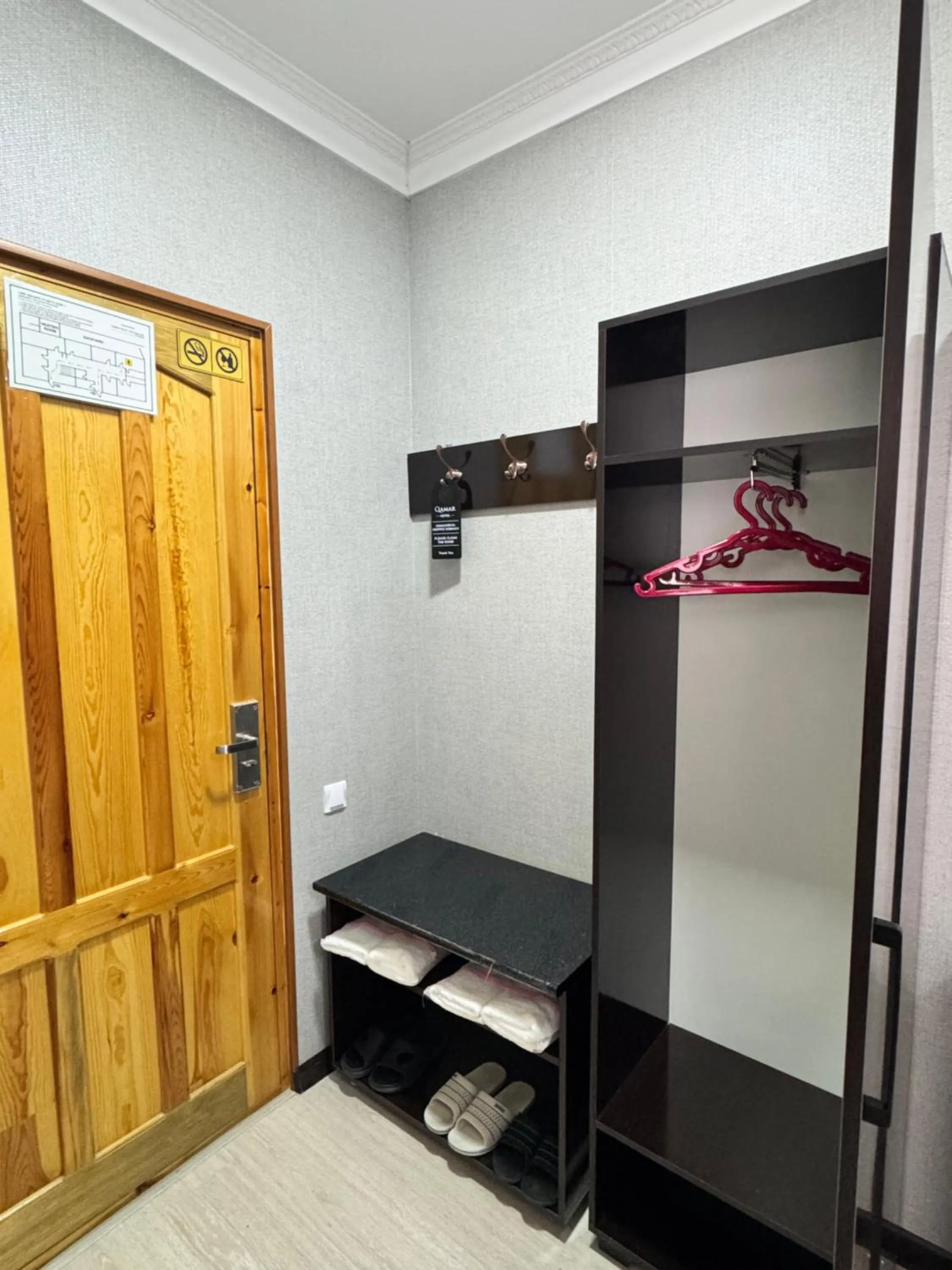 furniture in Qamar Hotel