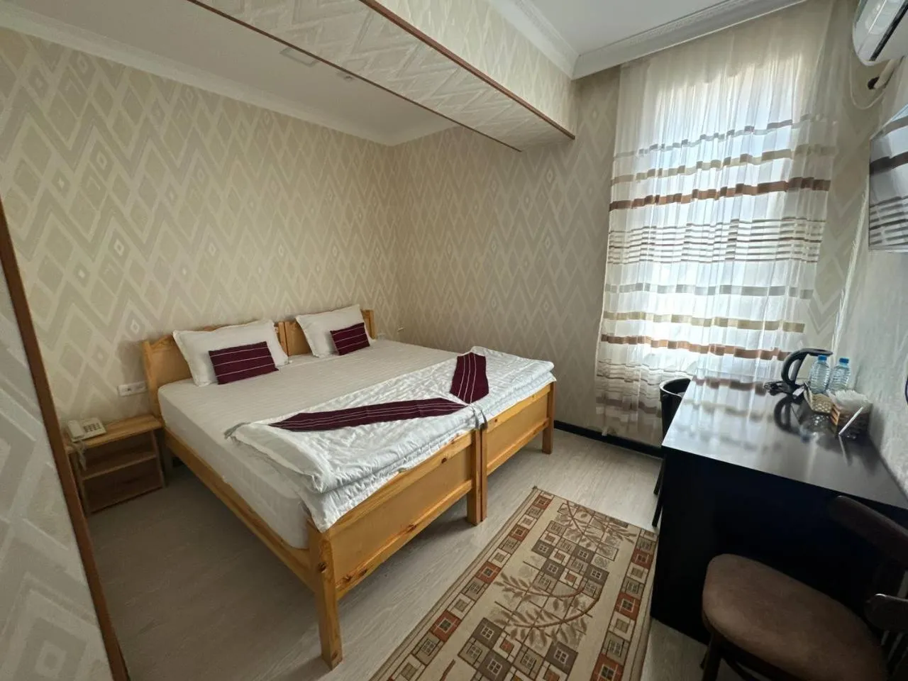 Photo of the whole room, Bed in Qamar Hotel
