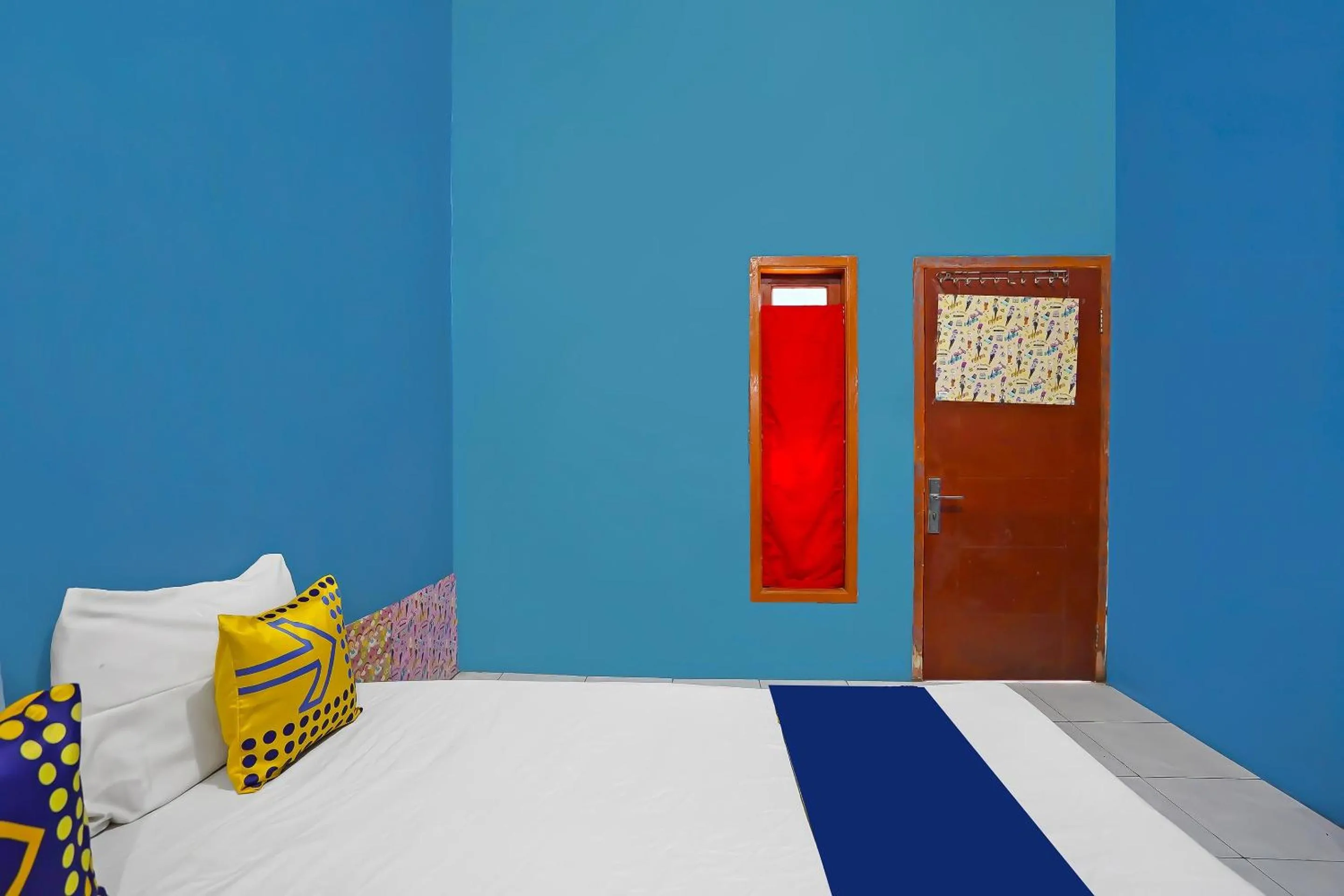 Bedroom, Bed in Hotel O Kost Auto Syariah Anggaswangi