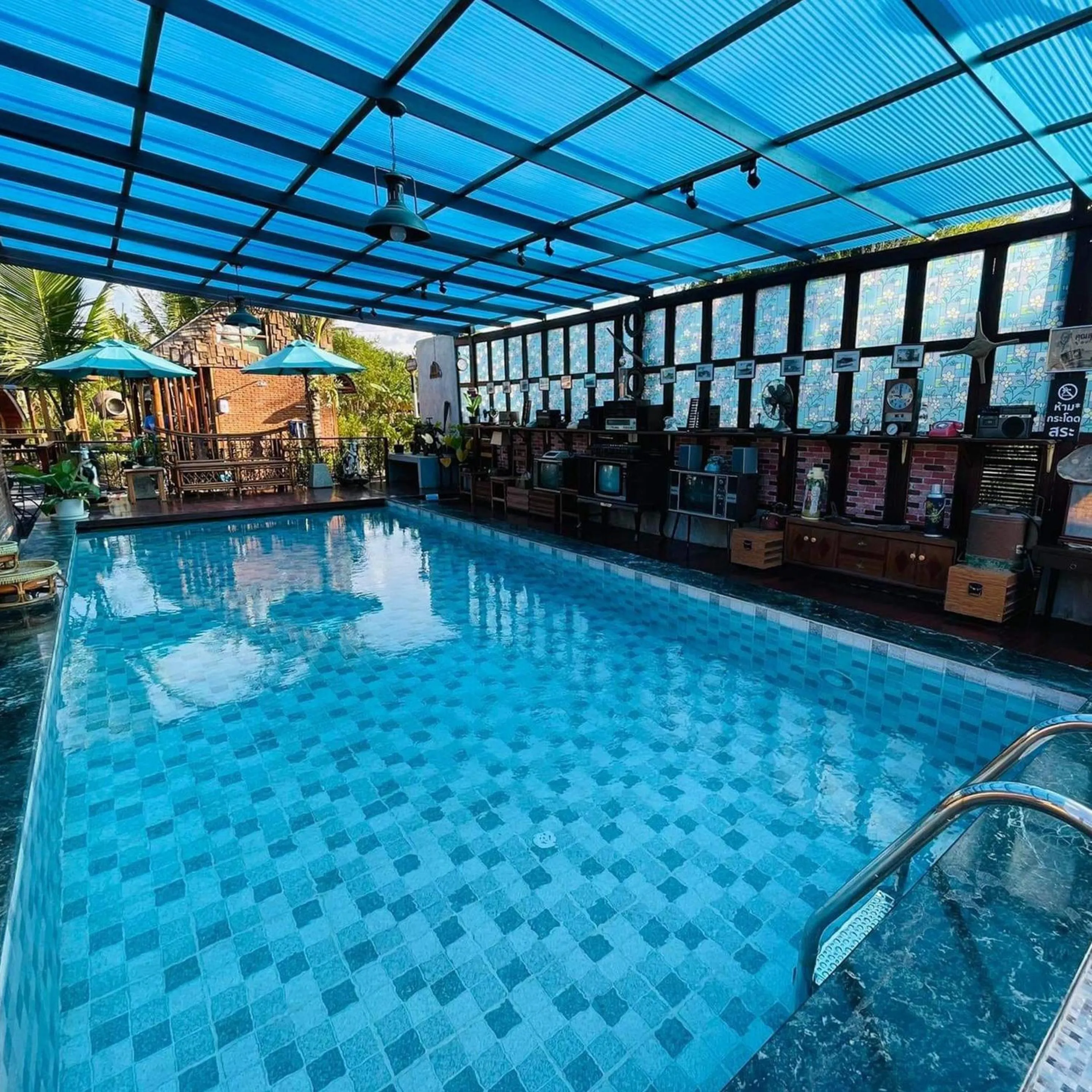 Swimming pool in Plaiphu Pool Villas