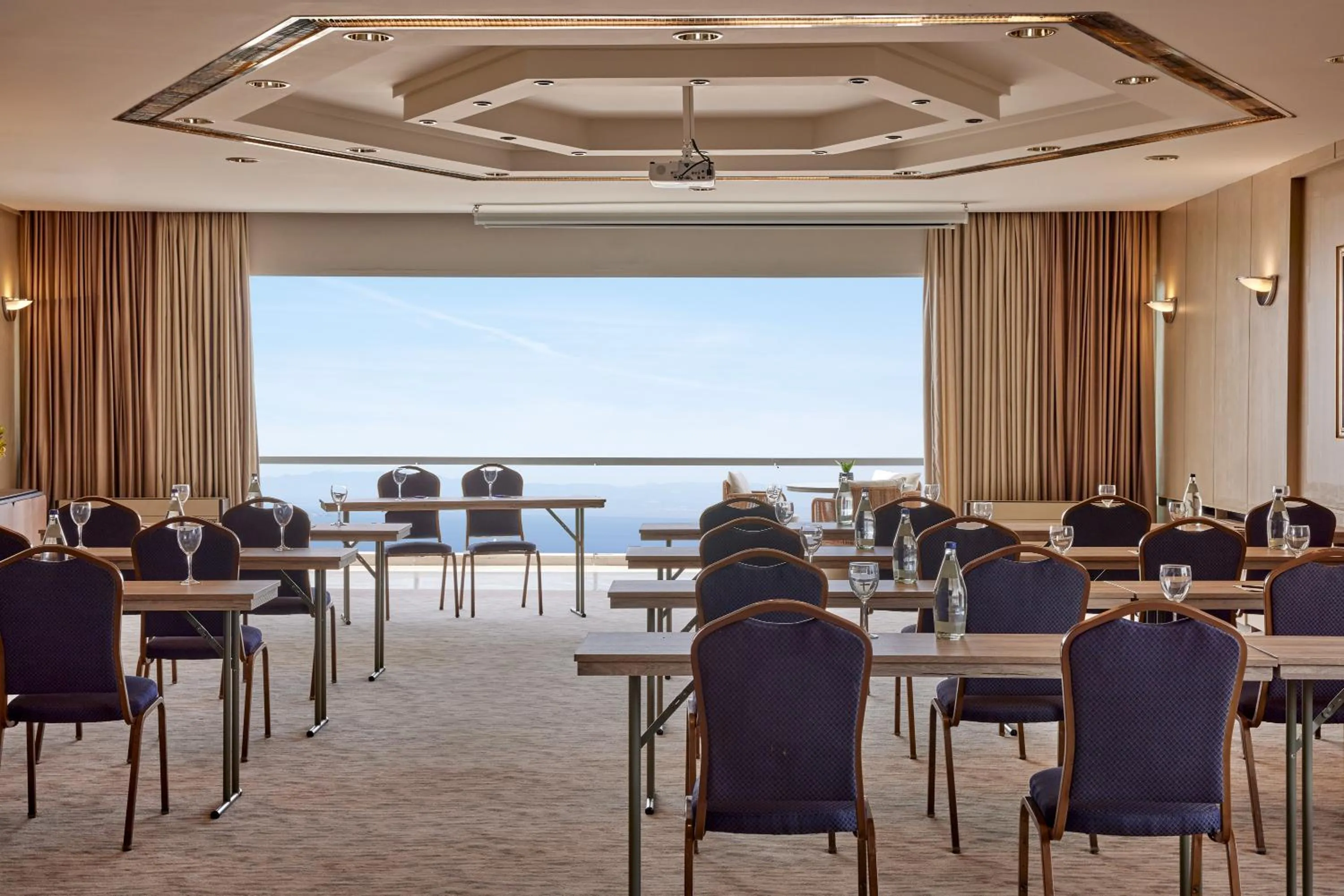 Banquet/Function facilities in Hotel Panorama