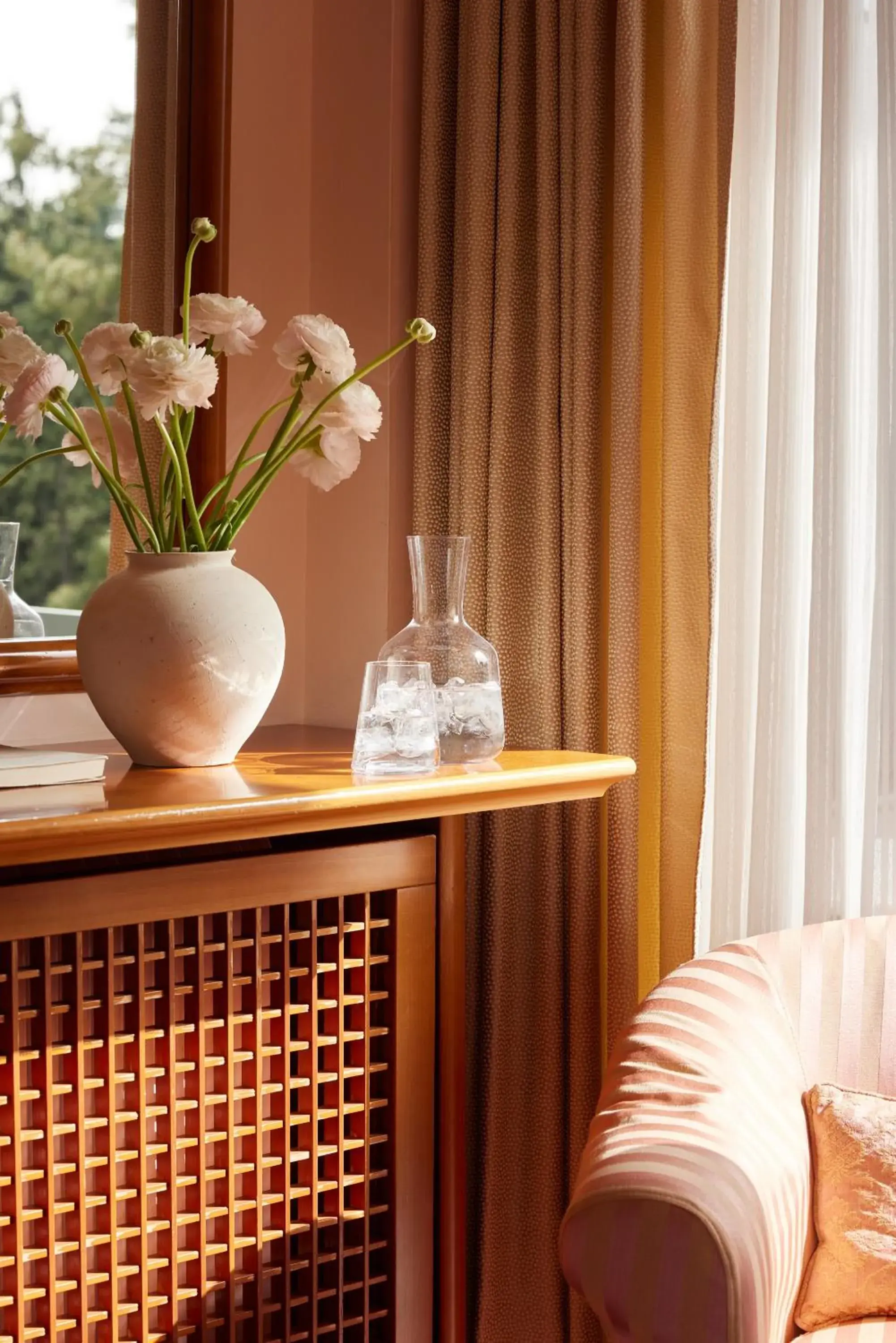 Economy Single Room with Mountain View in Hotel Panorama Economy Single Room with Mountain View in Hotel Panorama