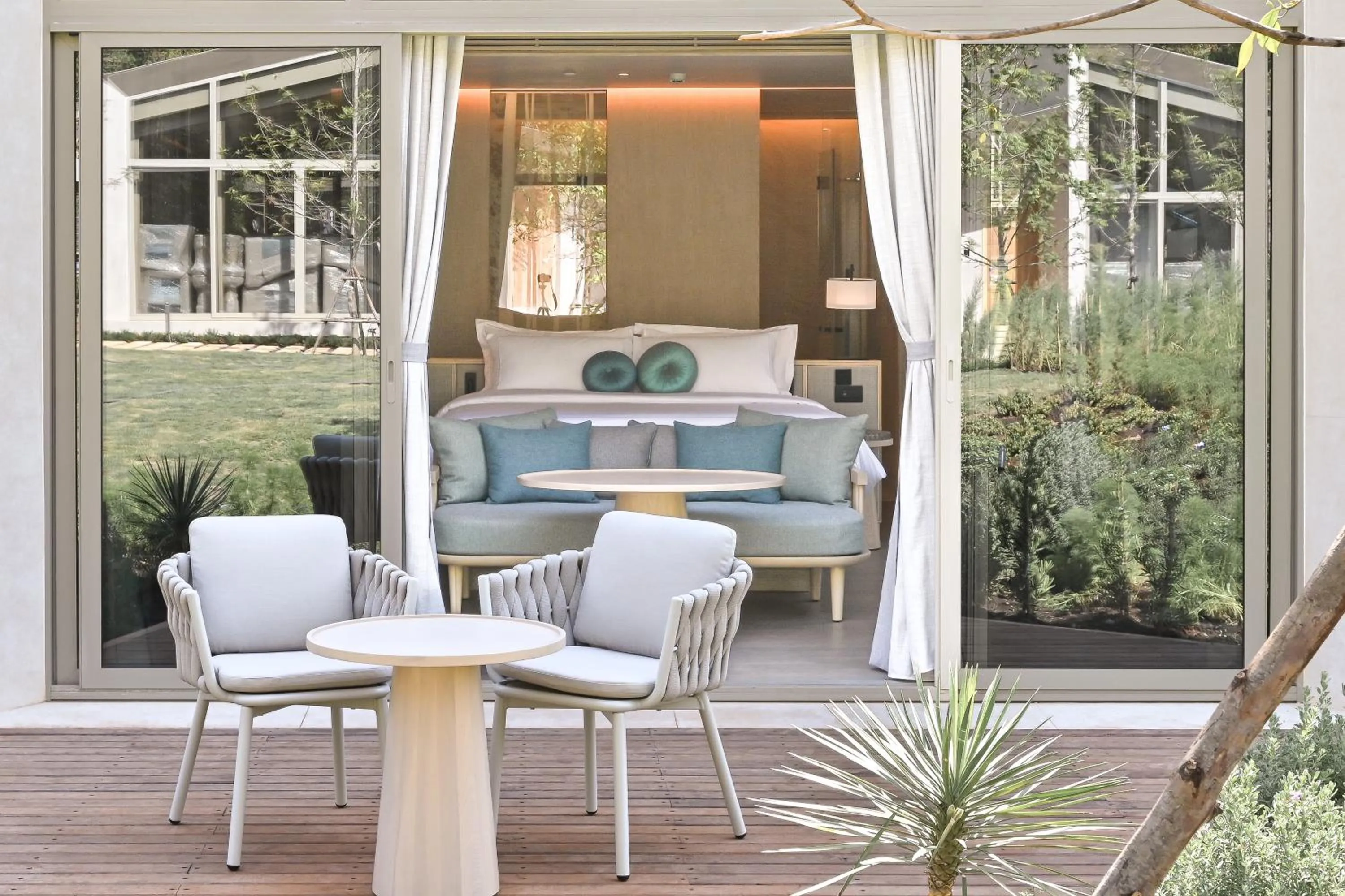 Patio in Hotel MYS Khao Yai