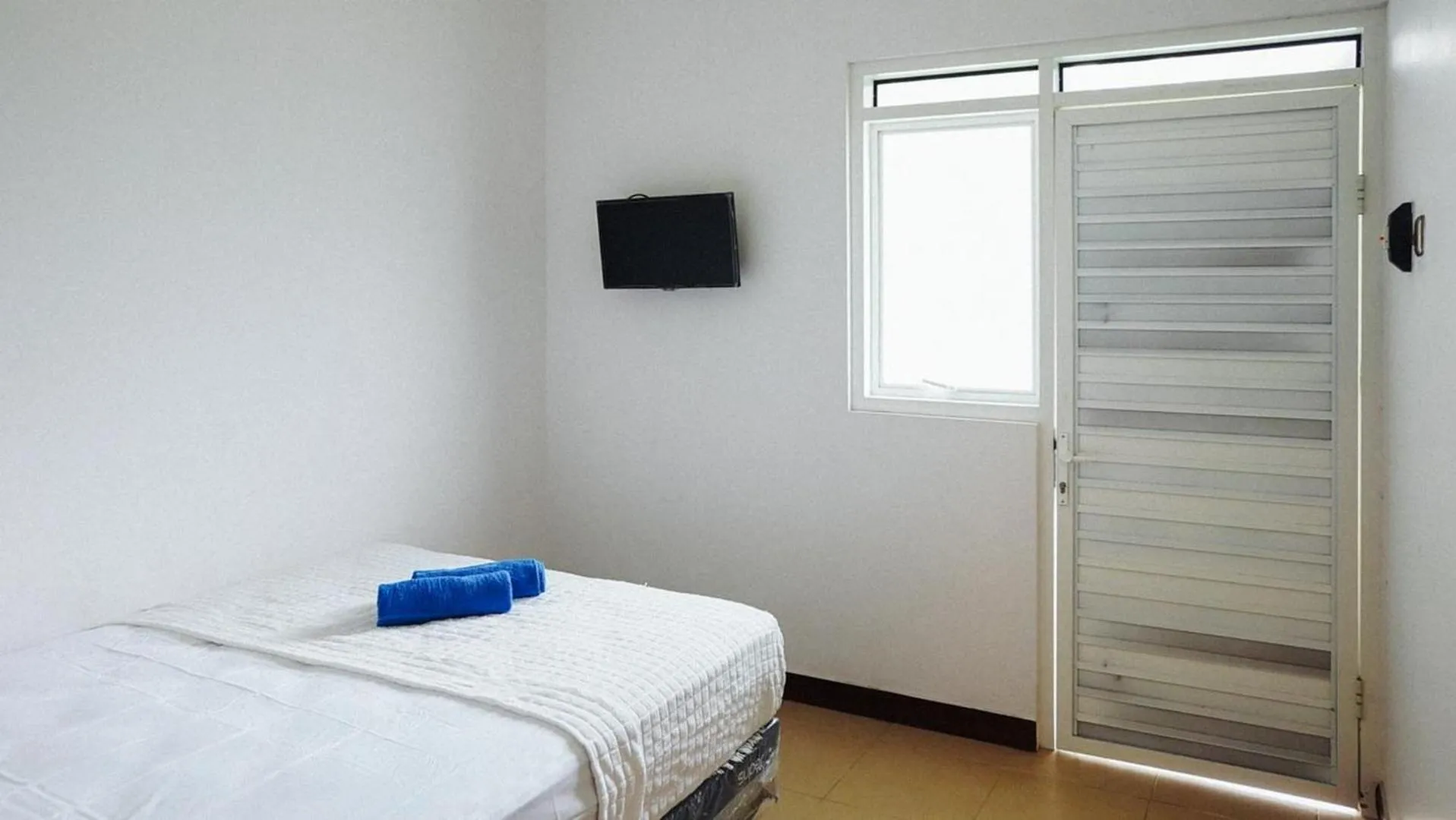 RedDoorz Syariah near RSUD Mataram Lombok 2