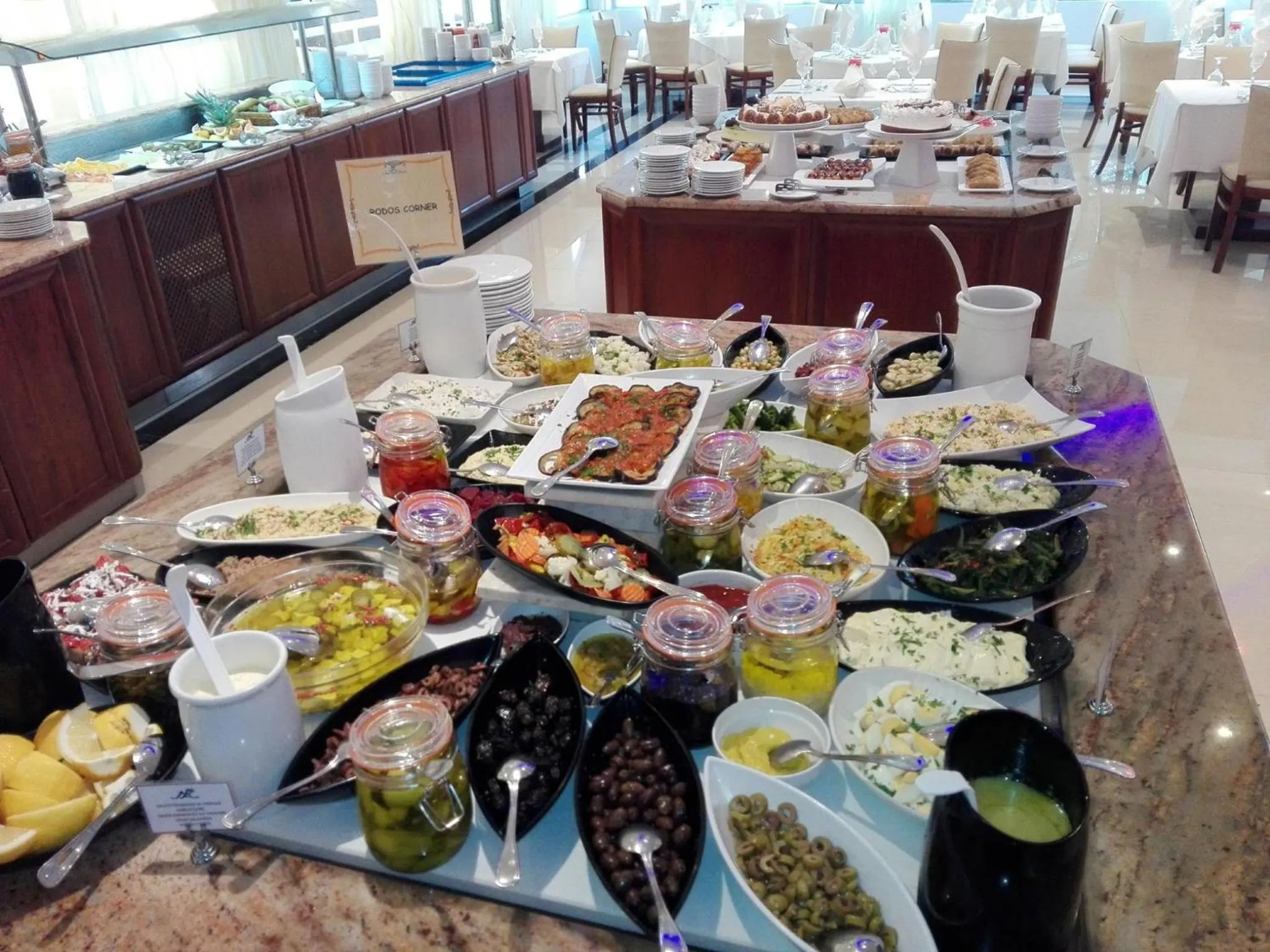 Food and drinks in Lydia Maris Resort & Spa