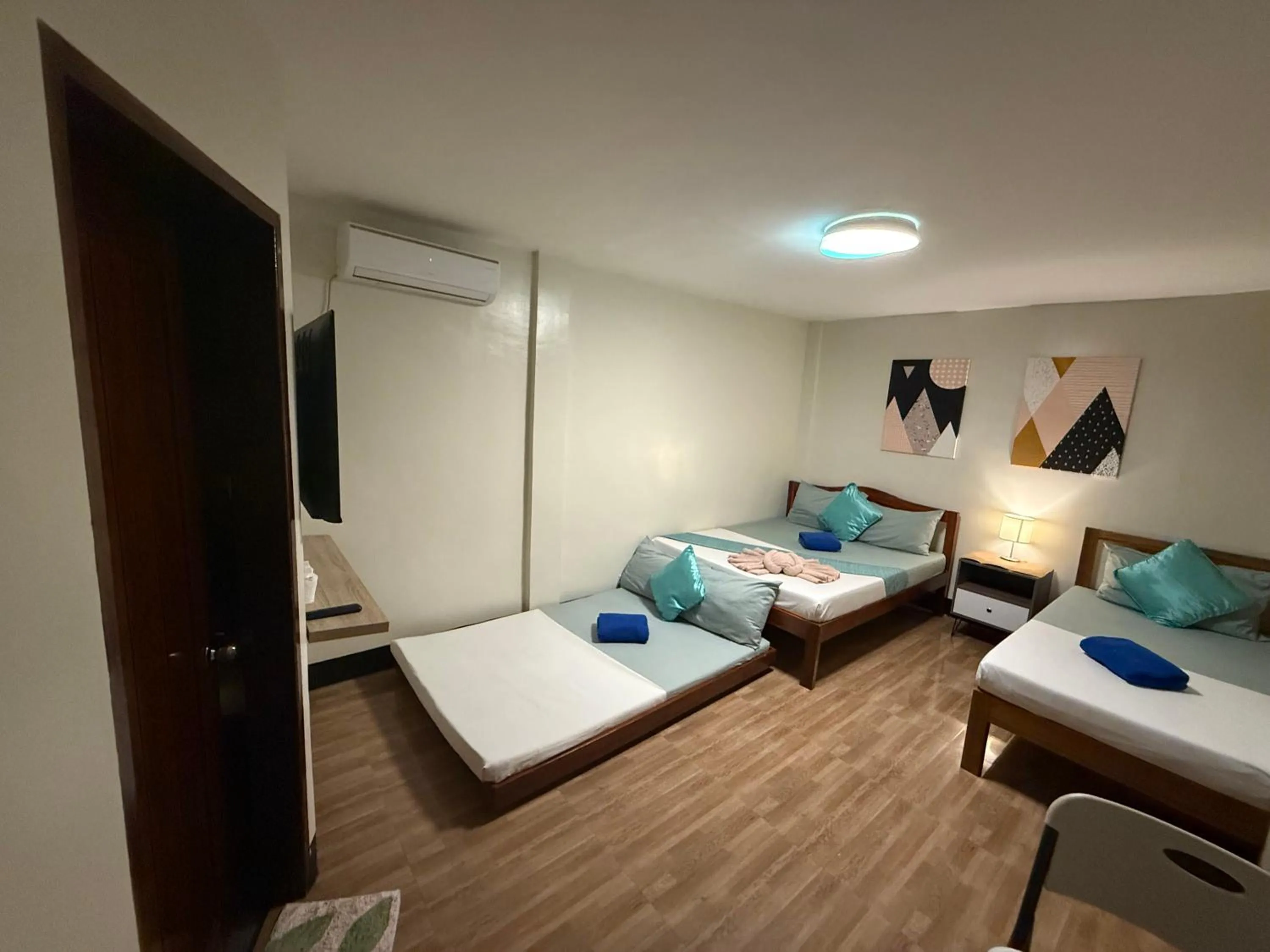 Bed in Mongki's Pensionhouse