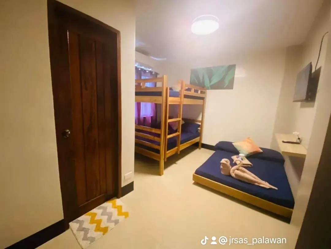 Bed in Mongki's Pensionhouse