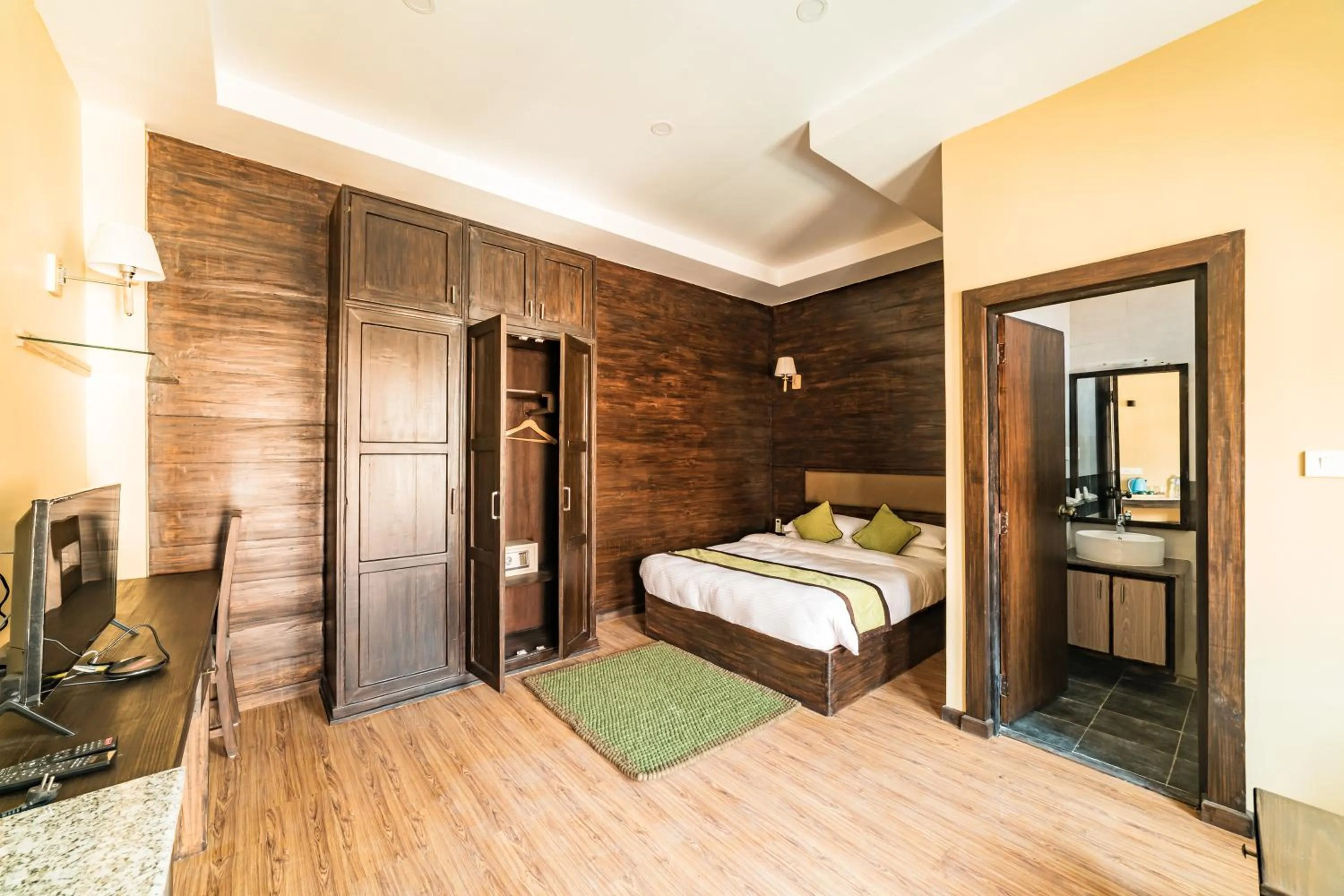 Bed in Purna's Museum Resort