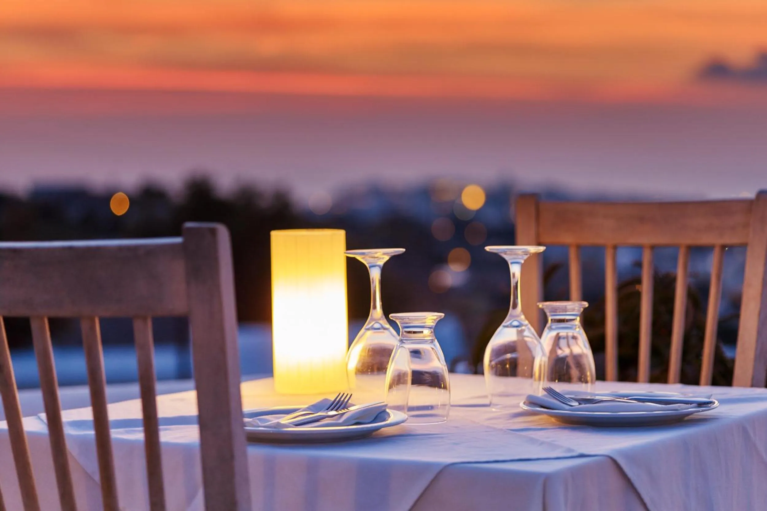 Restaurant/places to eat in Finikia Memories Hotel