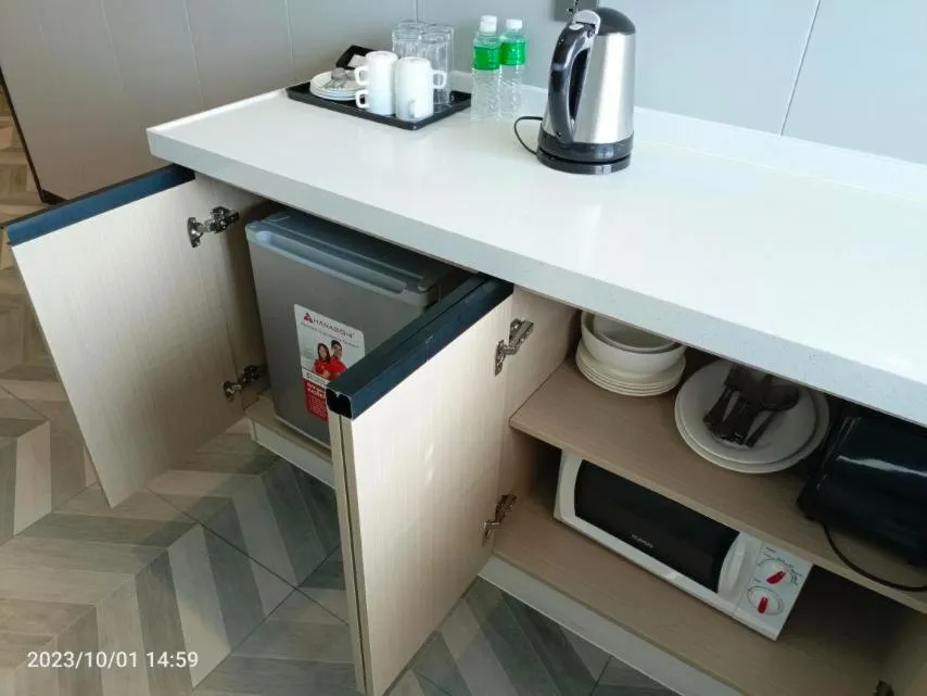 Coffee/tea facilities in Fan's Hotel- Ormoc