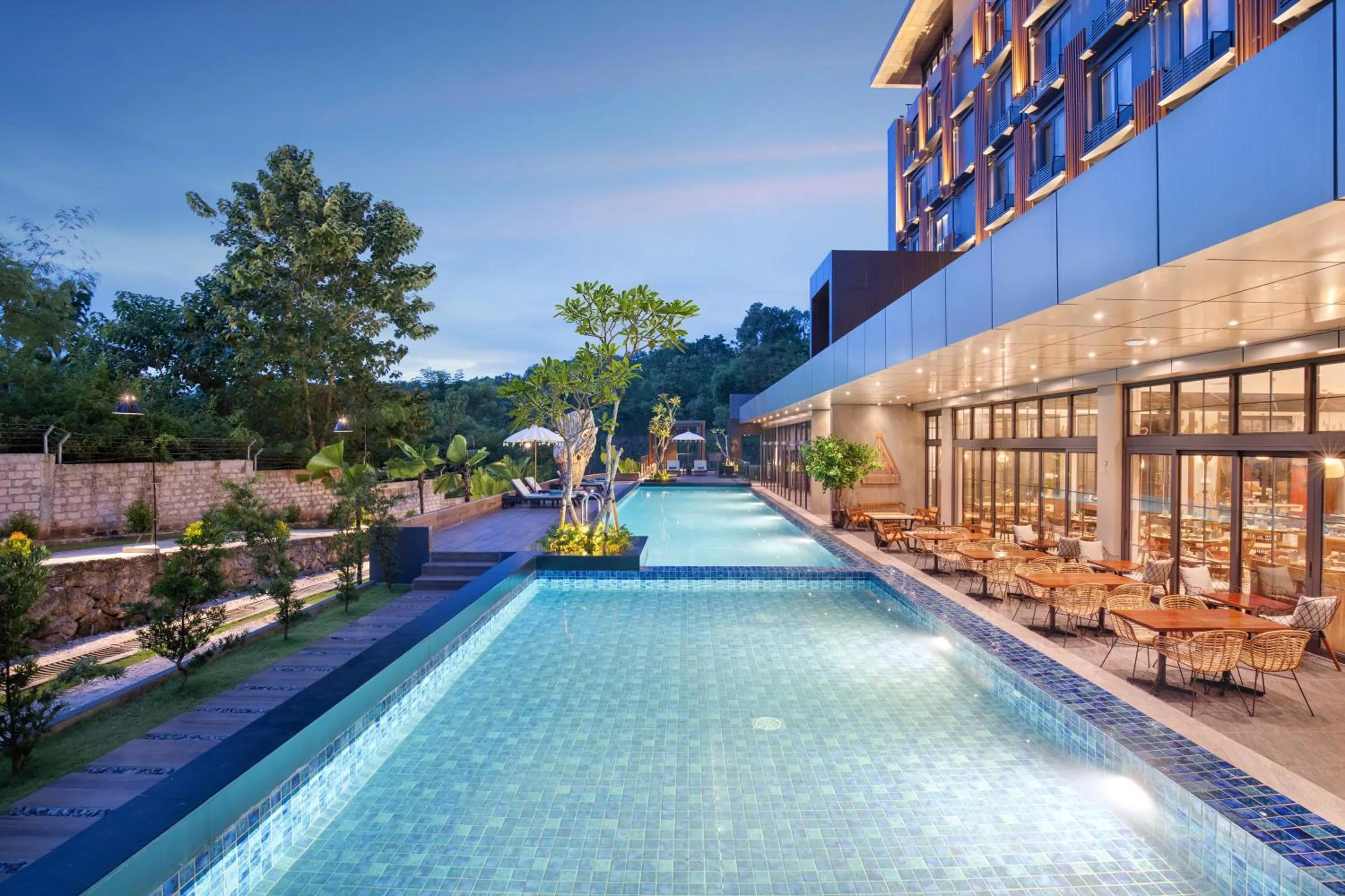 Swimming pool in Sima Sumba Hotel