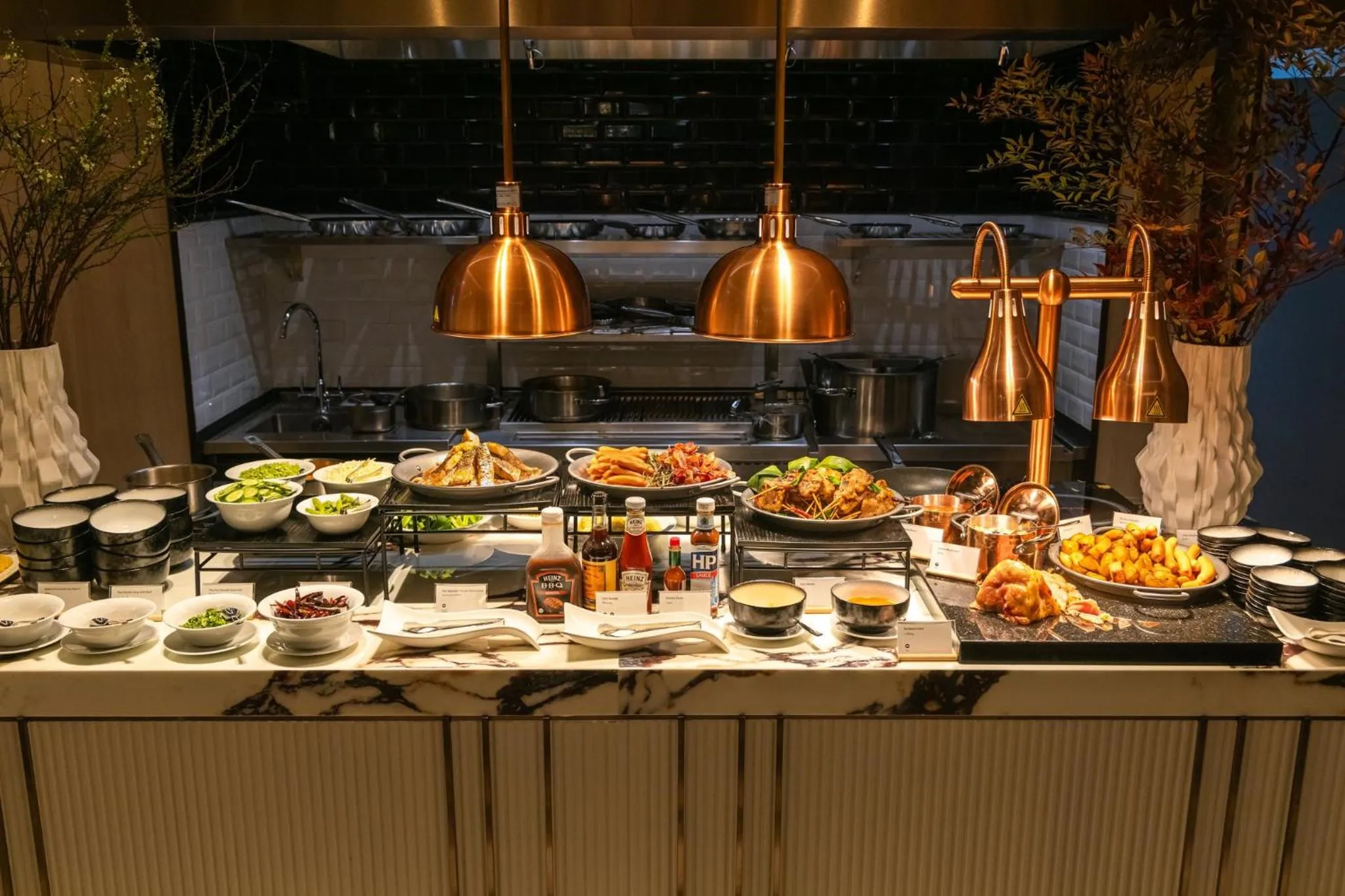 Restaurant/places to eat in InterContinental Bangkok Sukhumvit by IHG