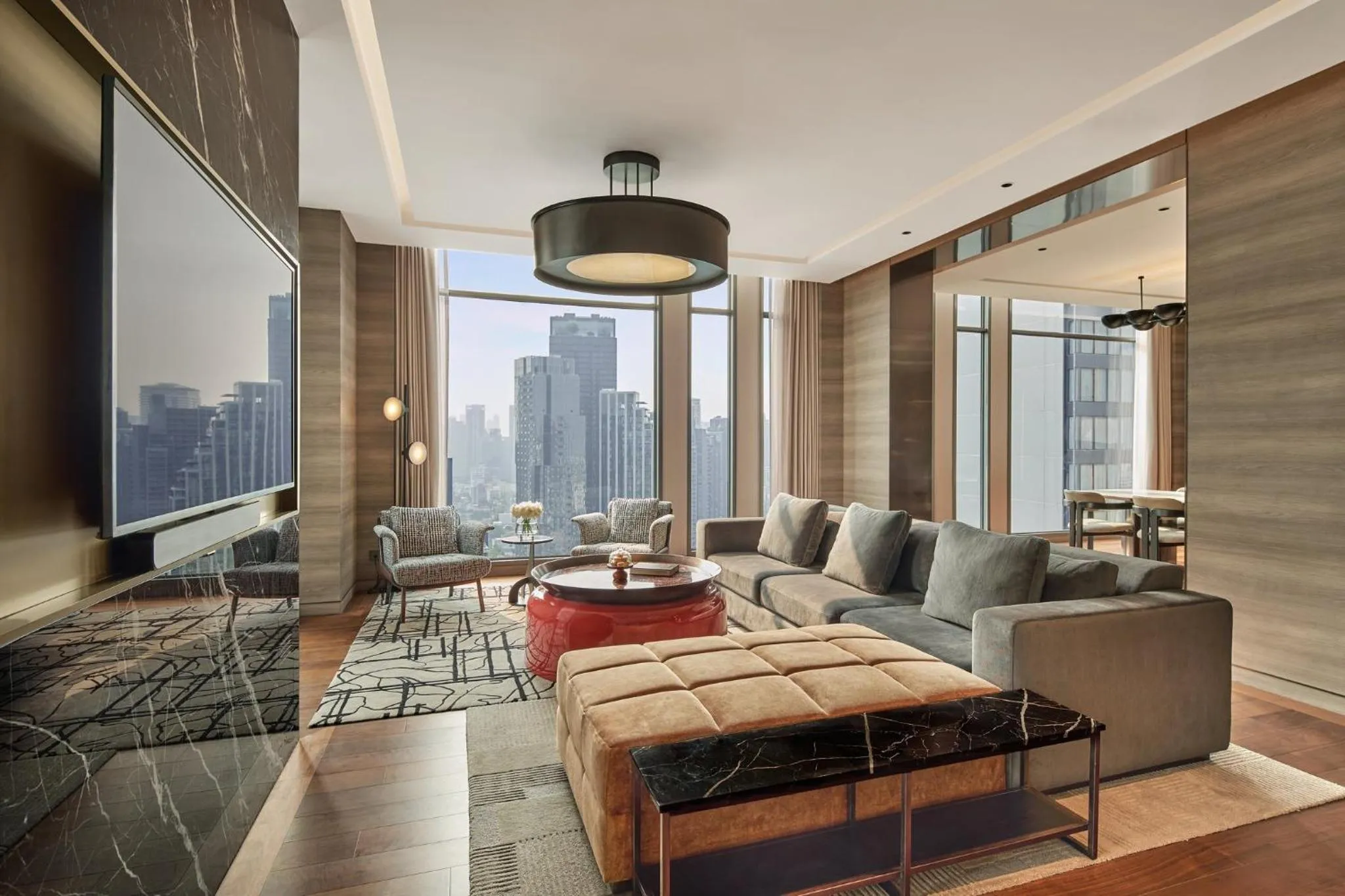 Photo of the whole room in InterContinental Bangkok Sukhumvit by IHG