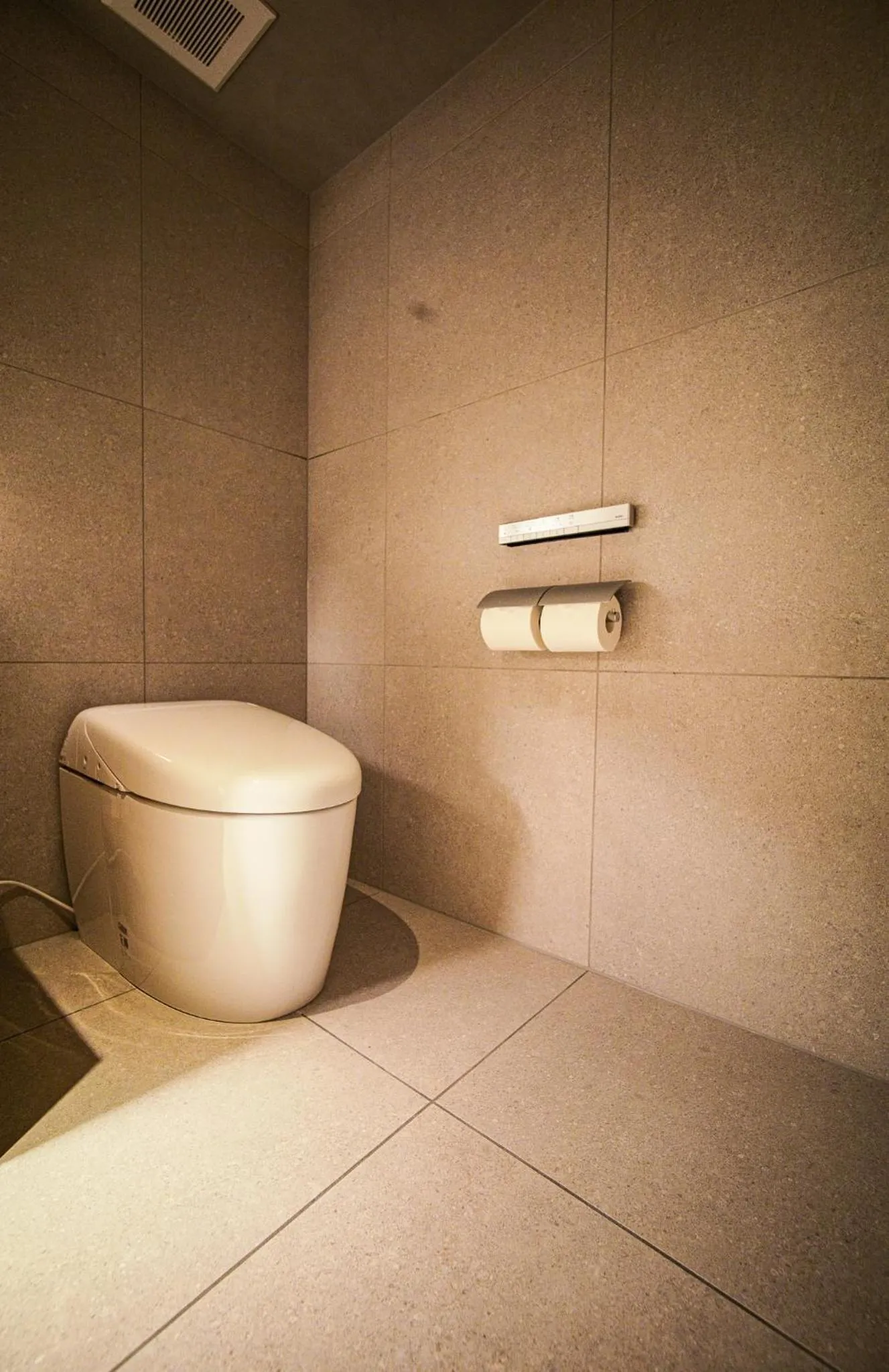 Toilet in Miru Kyoto Gion