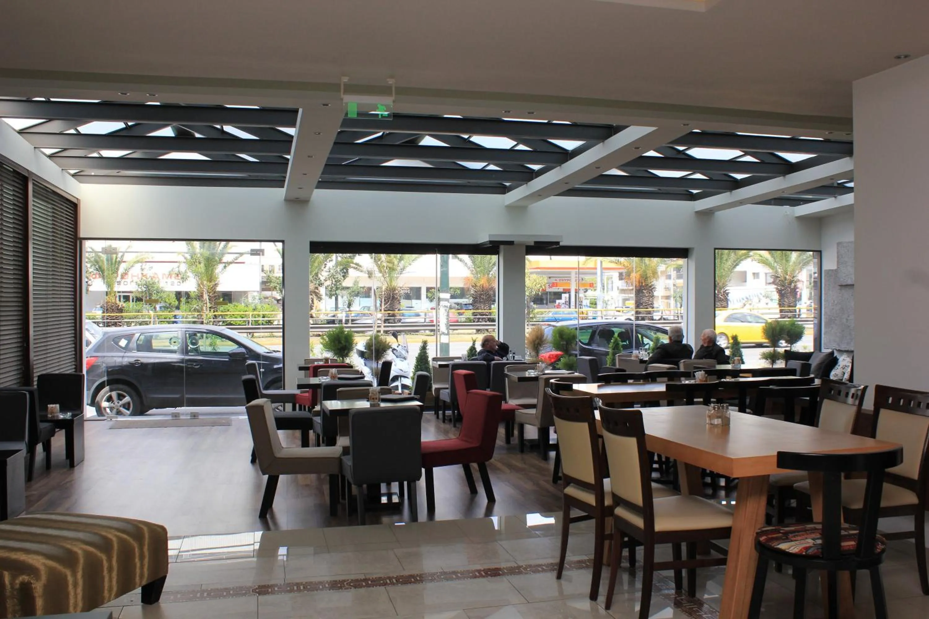Lounge or bar, Restaurant/Places to Eat in Hellinis Hotel