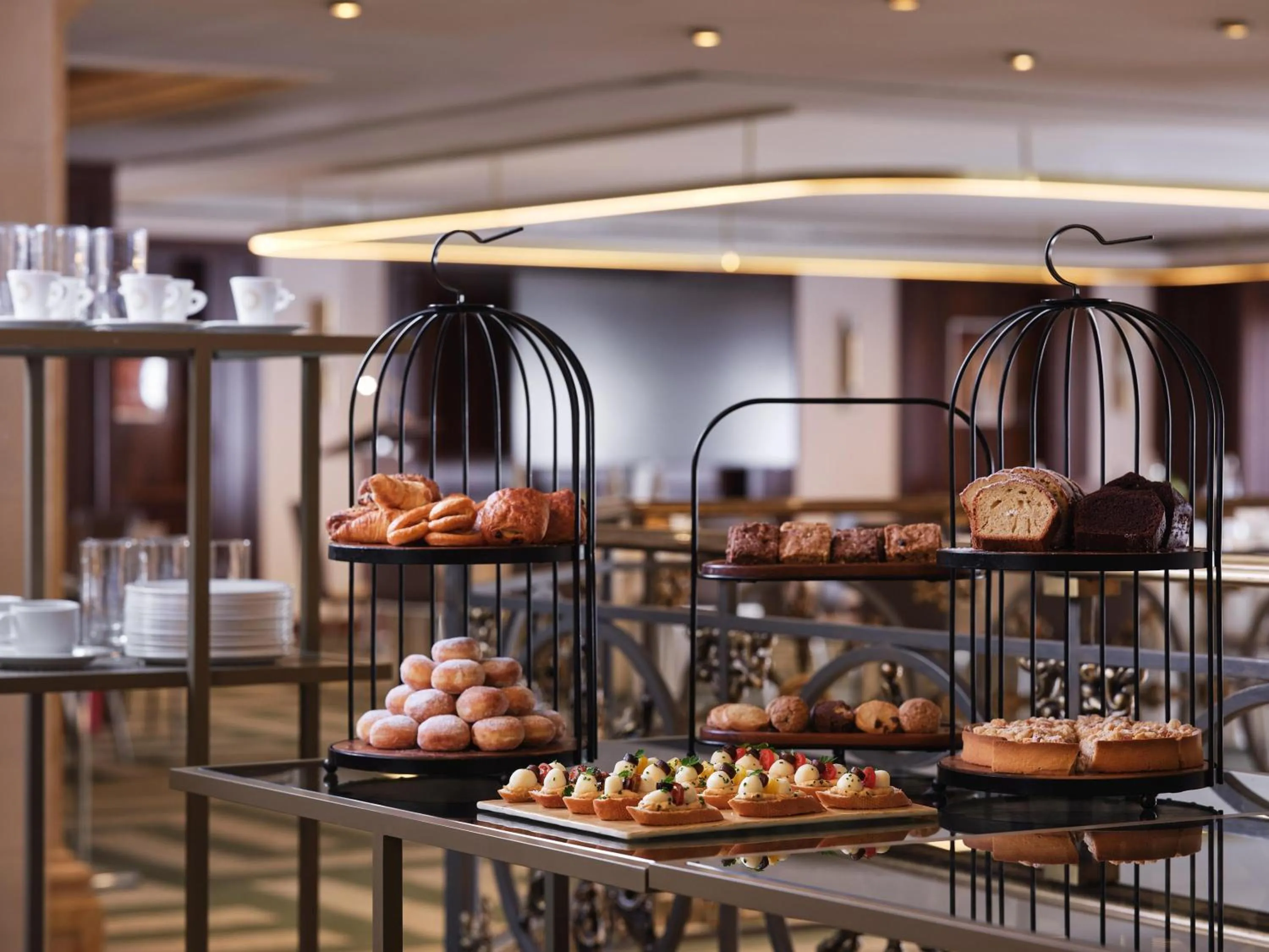 Restaurant/places to eat in Electra Palace Athens