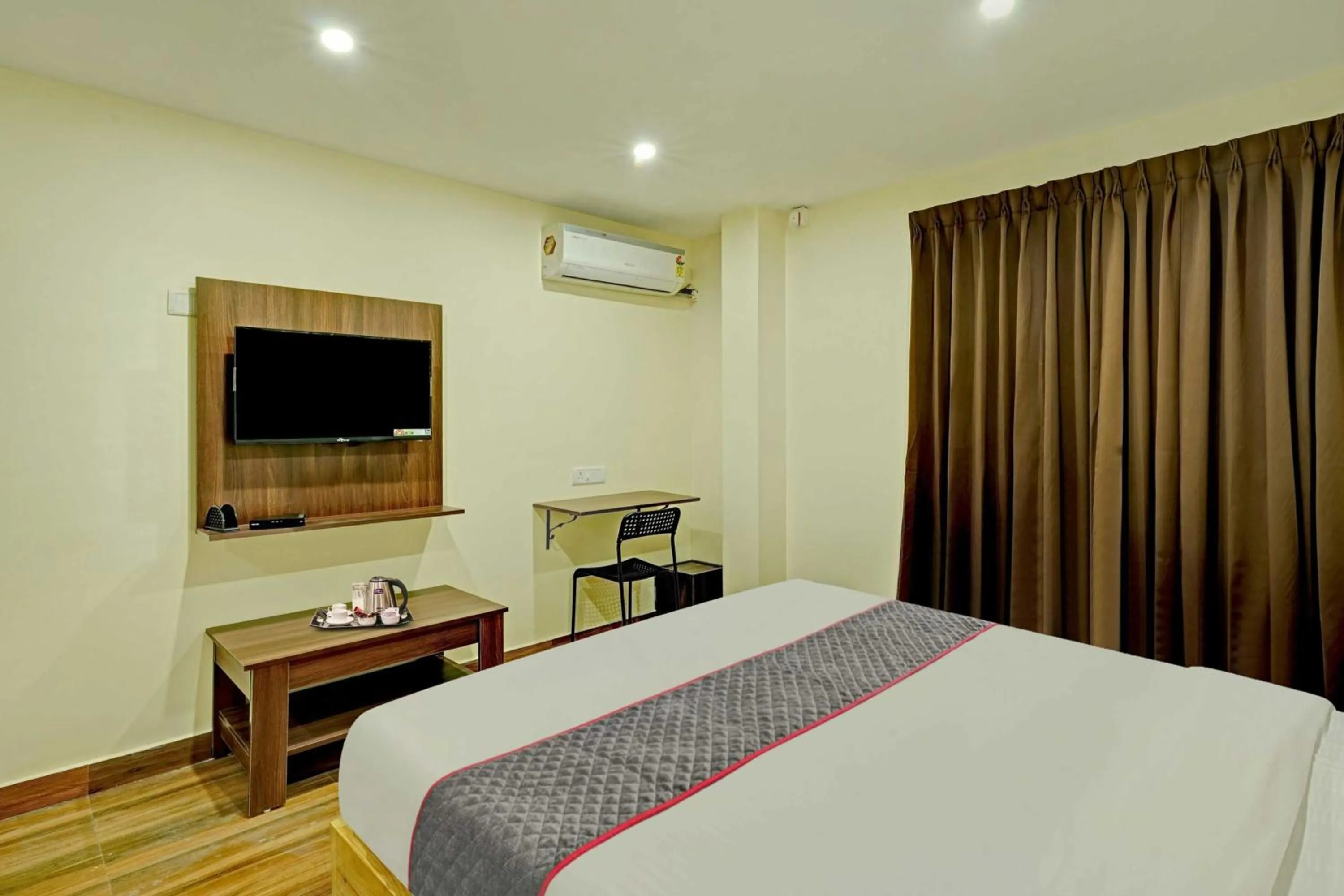 Lobby or reception in HOTEL O SHREYAS SHACK