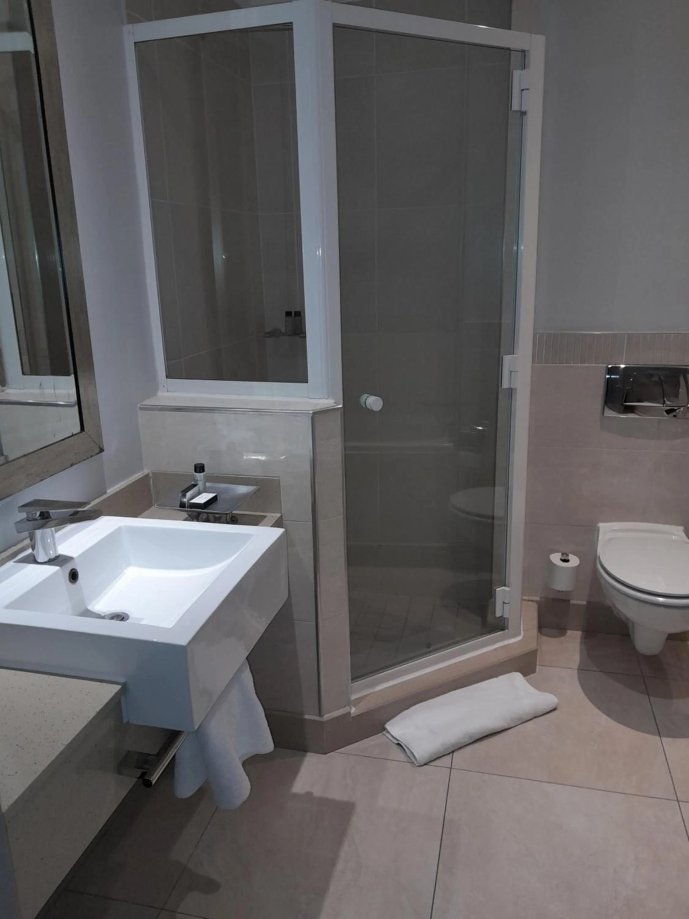 Bathroom in Golden Horse Hotel