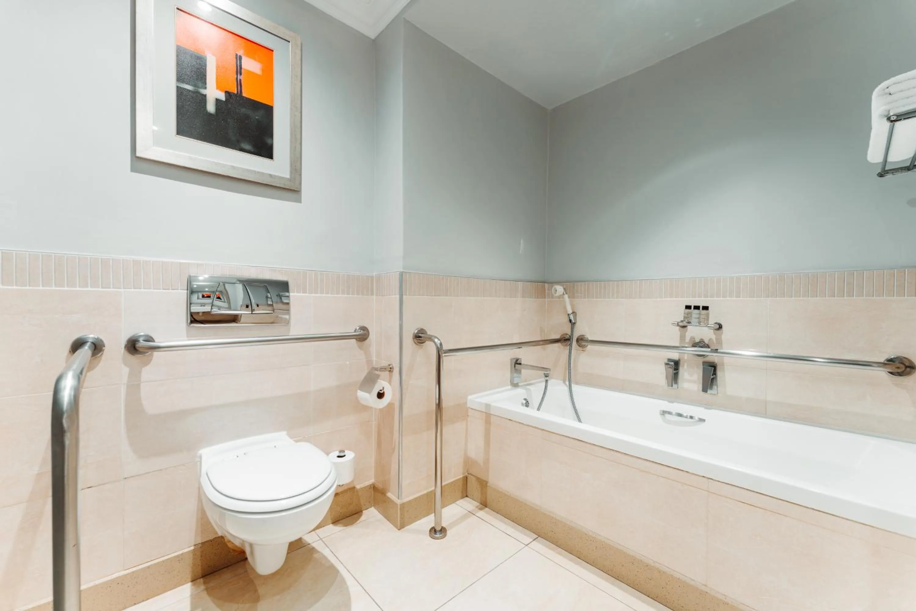 Bathroom in Golden Horse Hotel