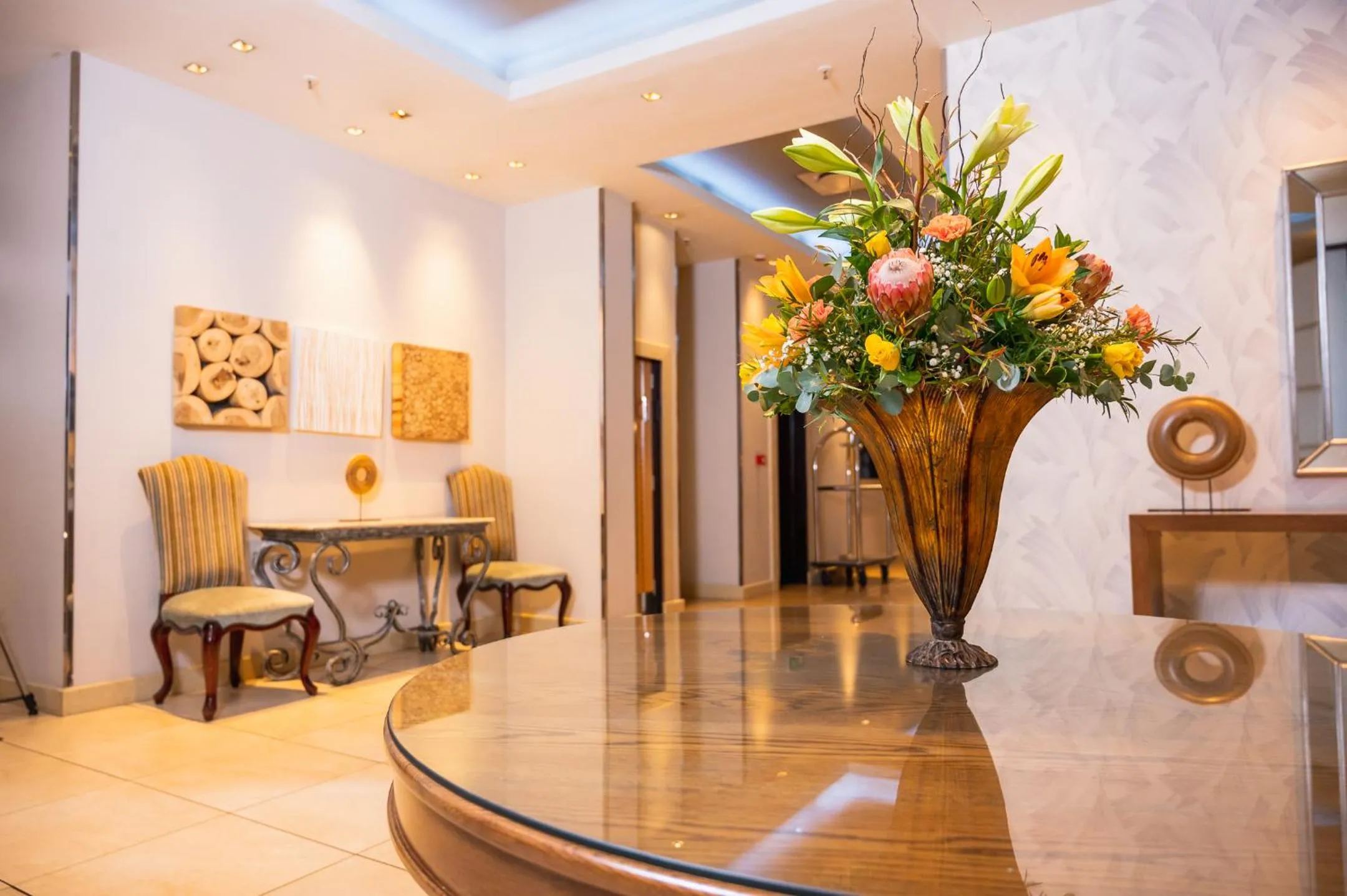 Facade/entrance in Golden Horse Hotel