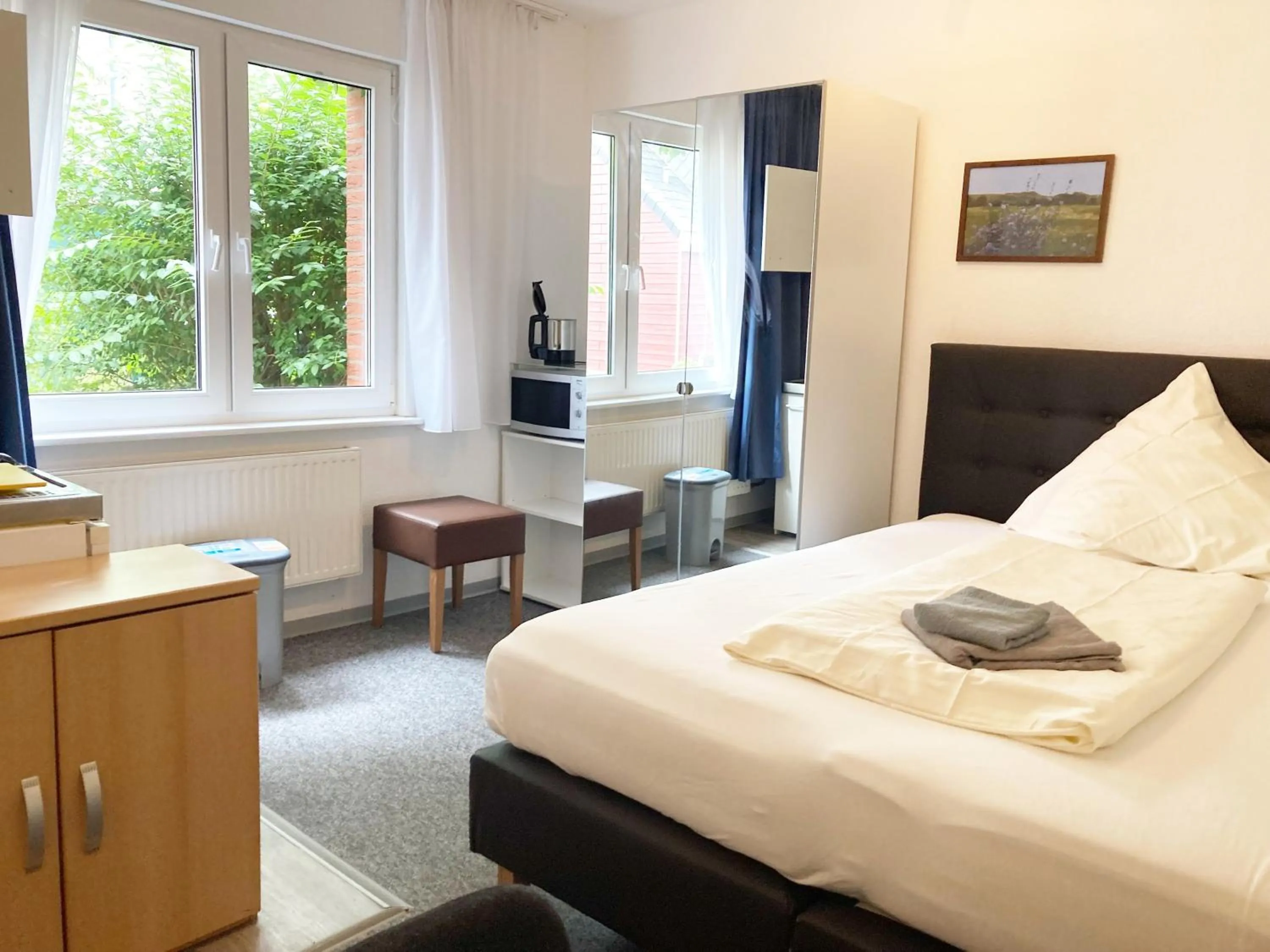 Coffee/tea facilities, Bed in Haus Hanseatic