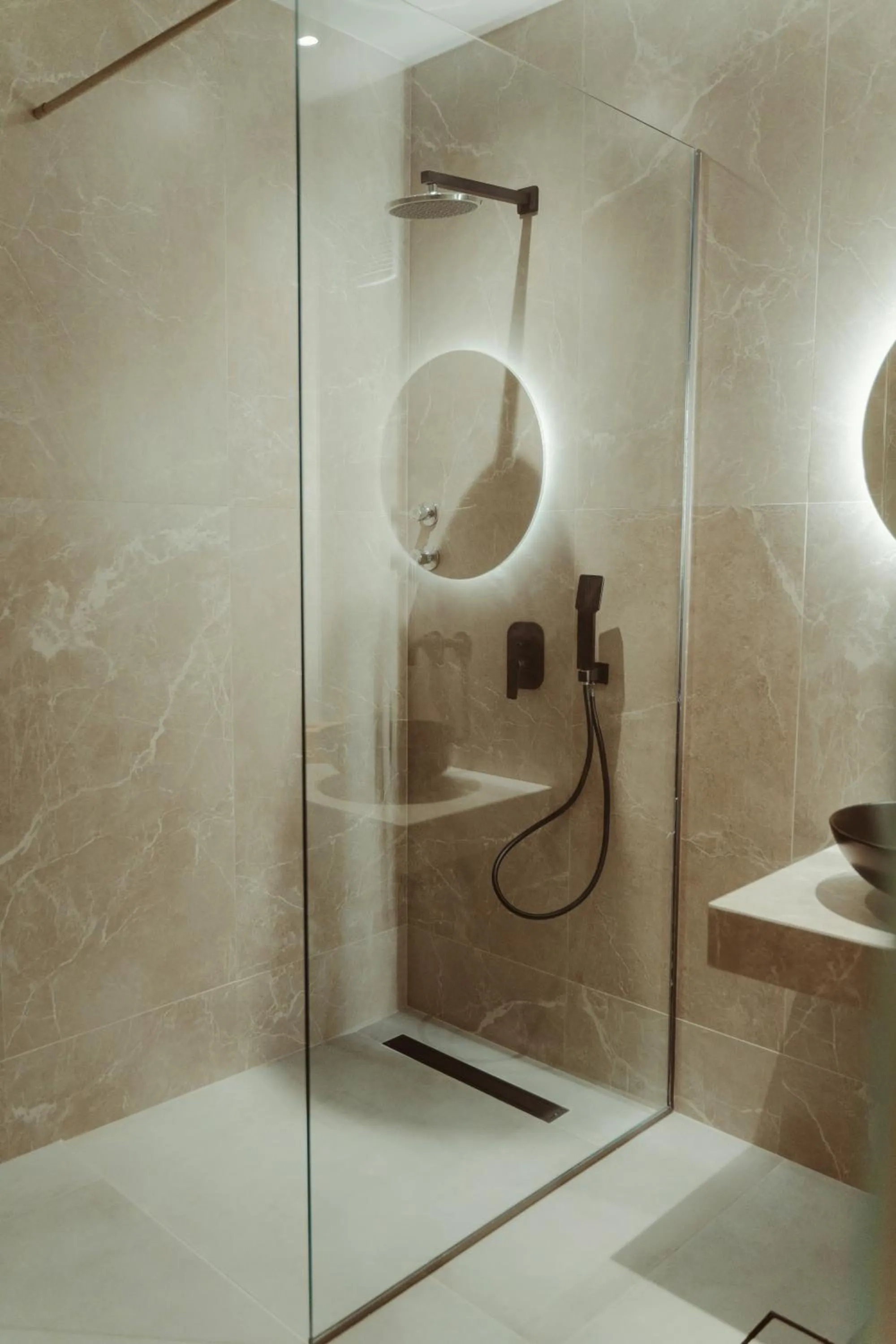 Shower in Limanaki Hotel