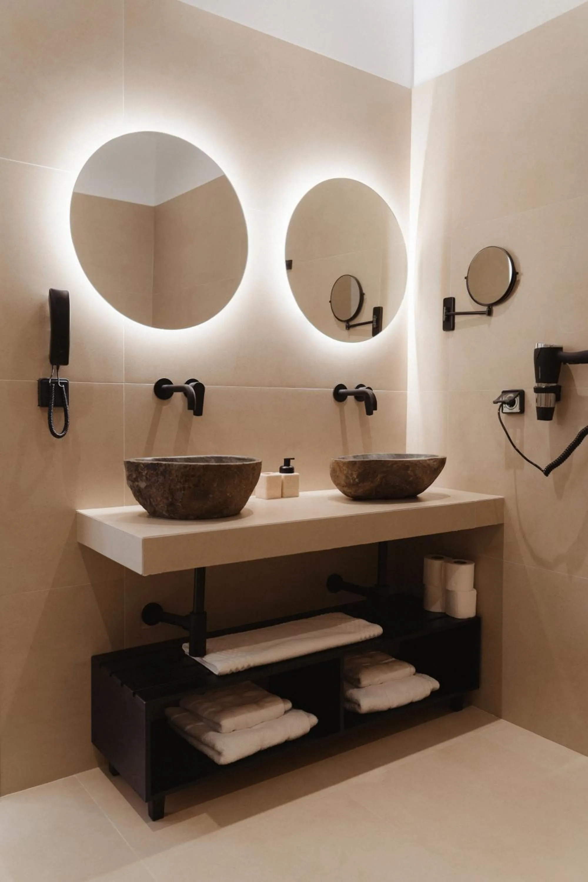 Bathroom in Limanaki Hotel