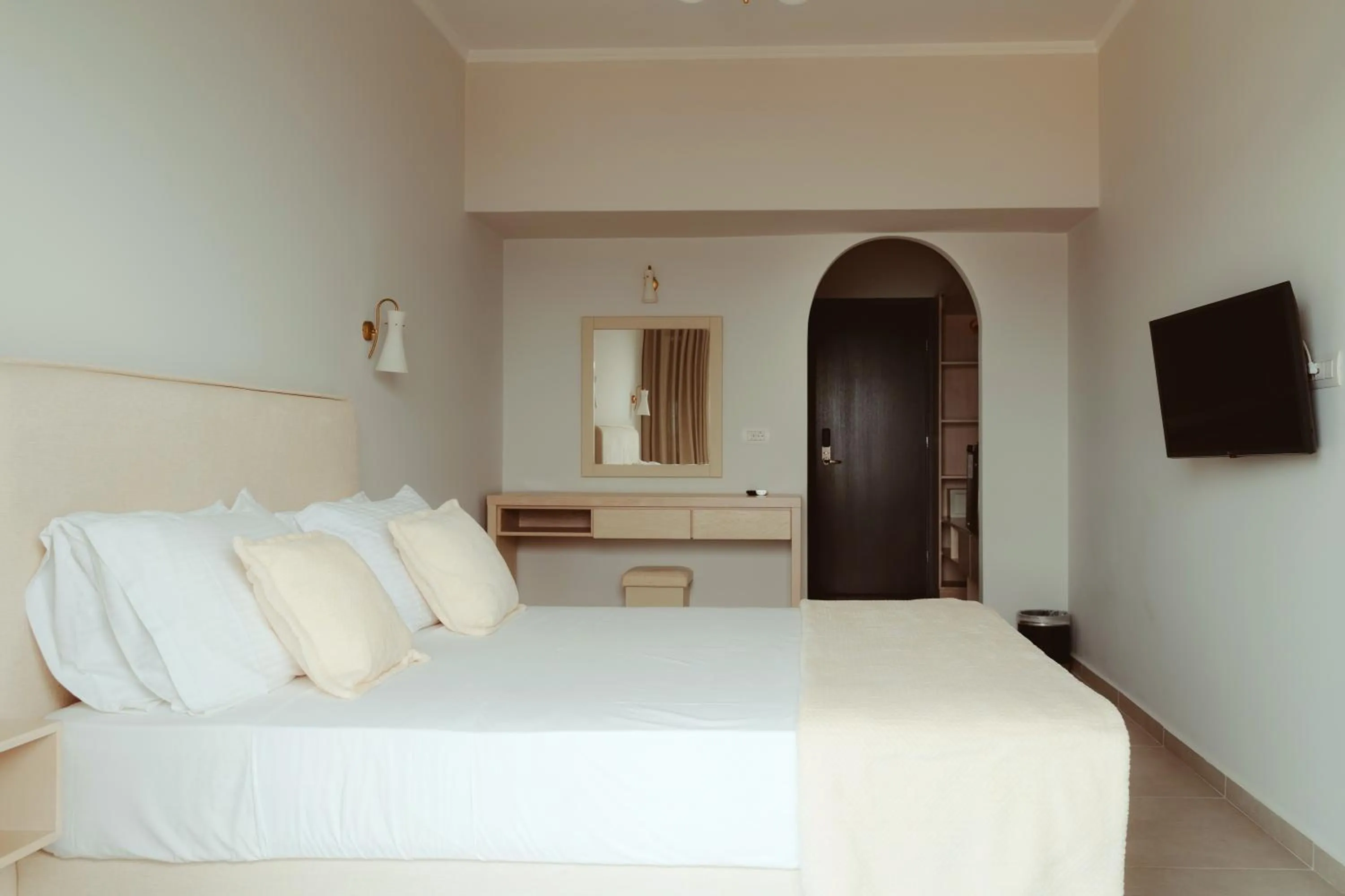 Bed in Limanaki Hotel