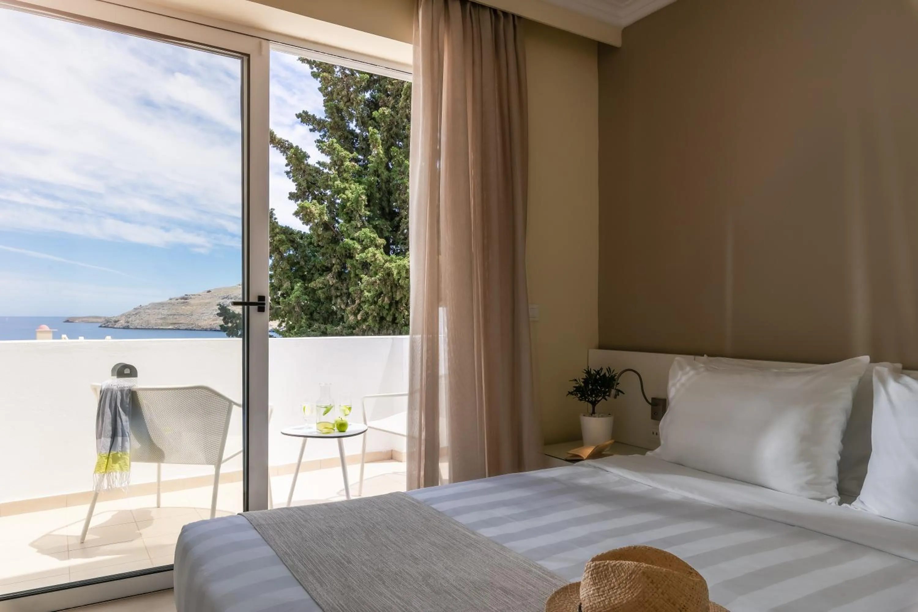Bed in Lindos Village Resort & Spa - Adults Only