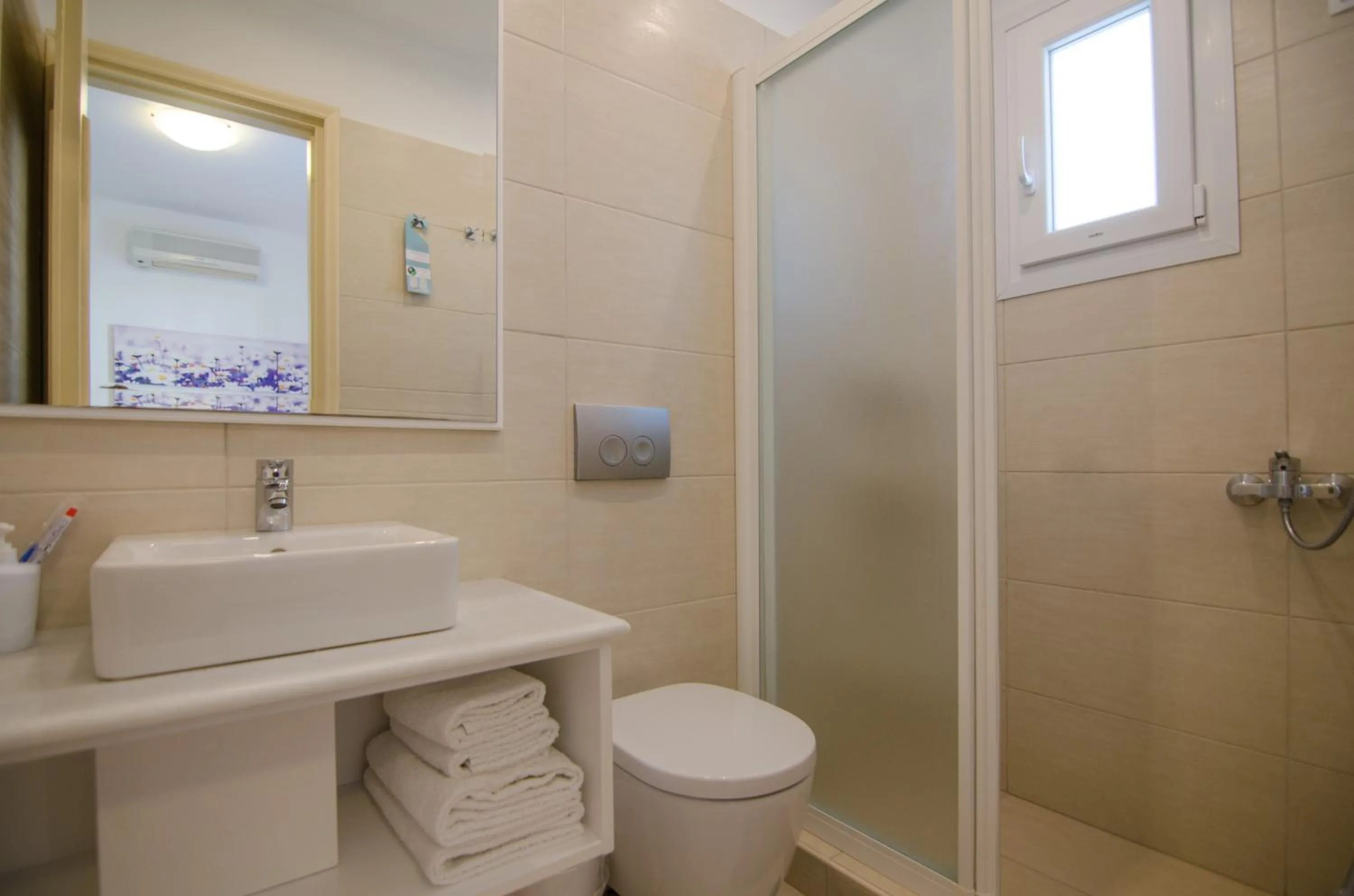 Shower in Brother's Hotel