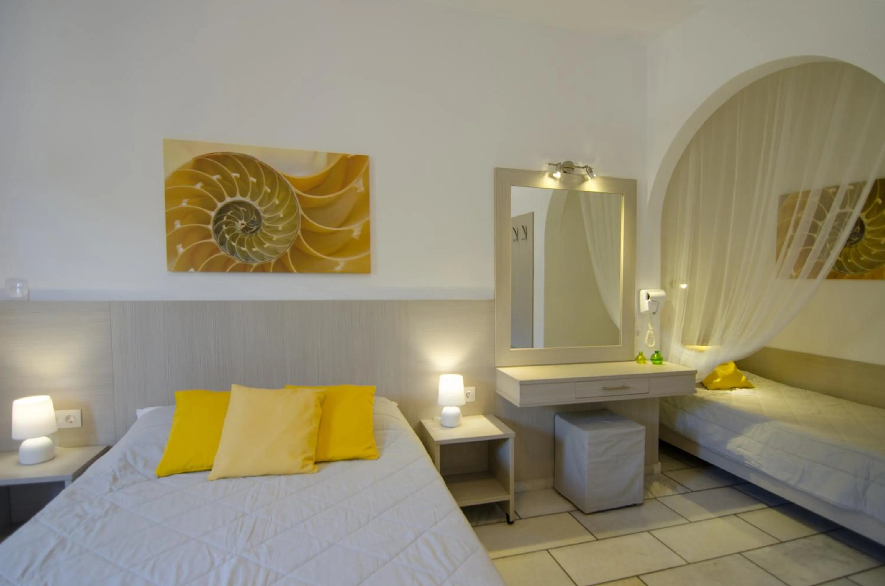 Photo of the whole room, Bed in Brother's Hotel