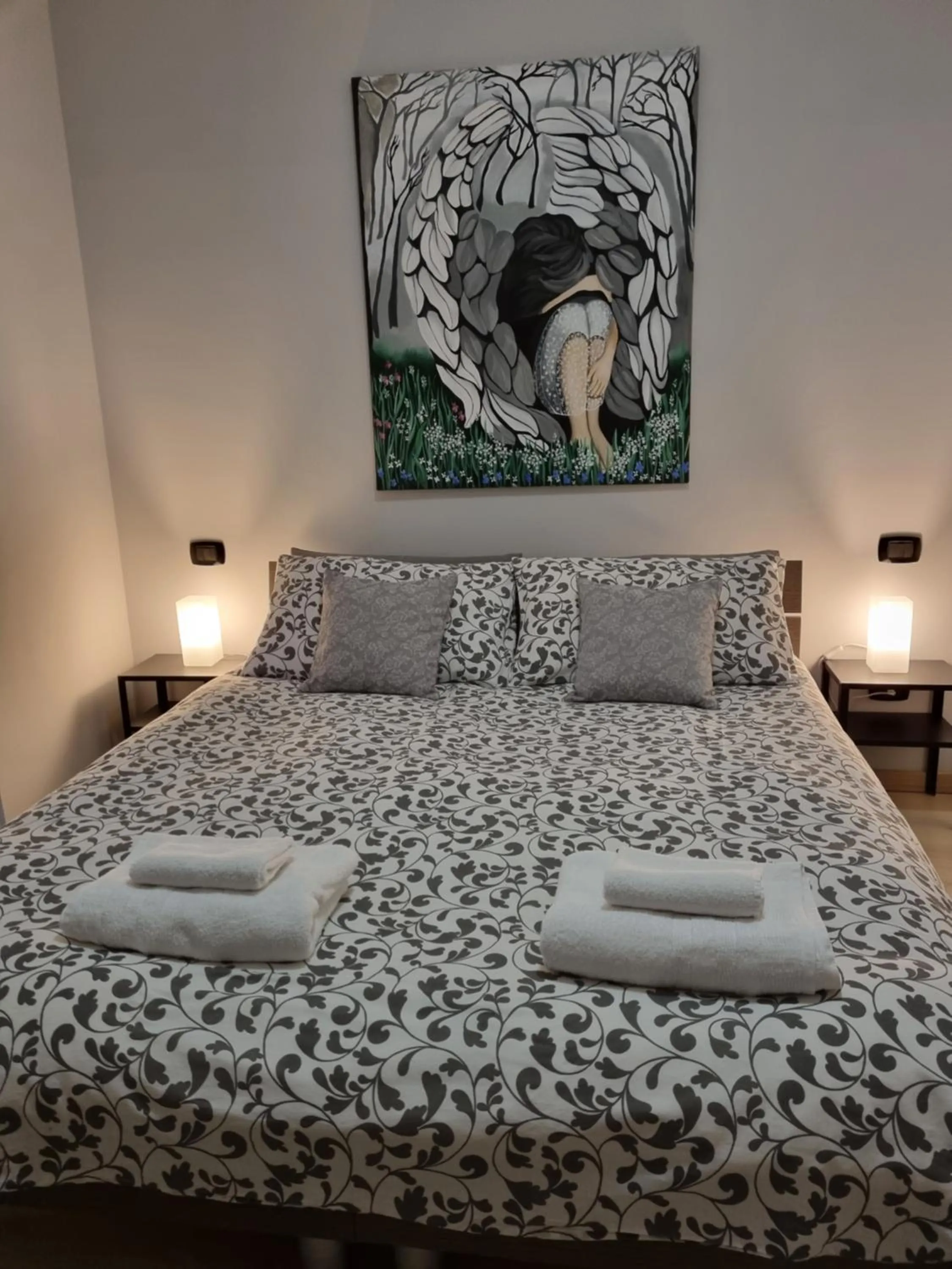 Bed in Apartments via Roma