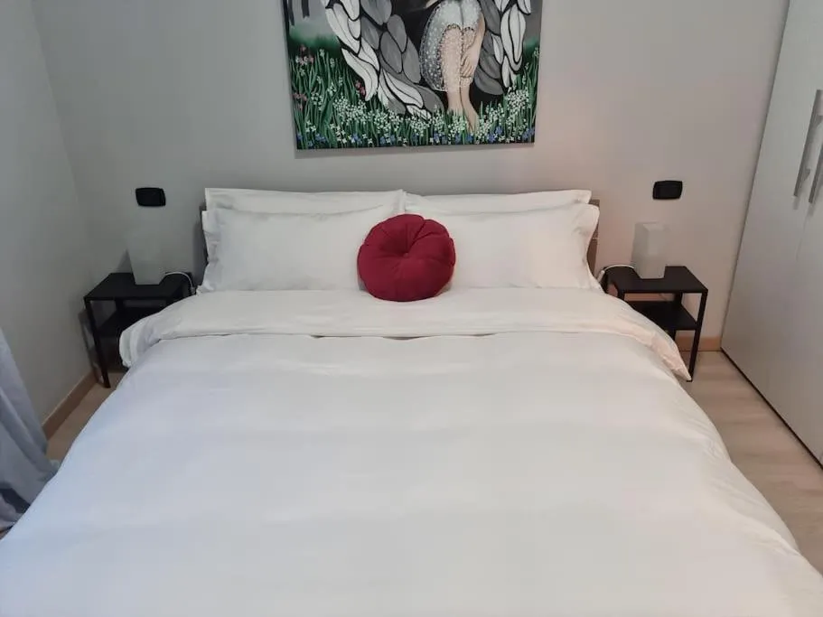 Bed in Apartments via Roma